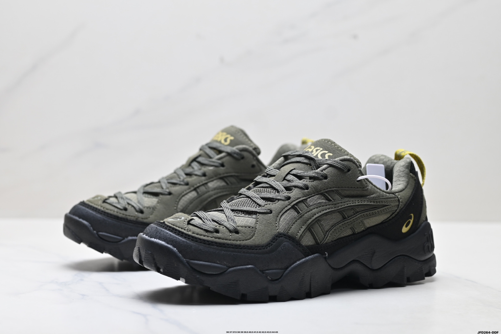 180 Asics GEL-PICKAX 亚瑟士 登山徒步 户外运动平衡减震 抗冲击支撑 防滑耐磨平衡轻便 户外功能鞋 1203A867-301