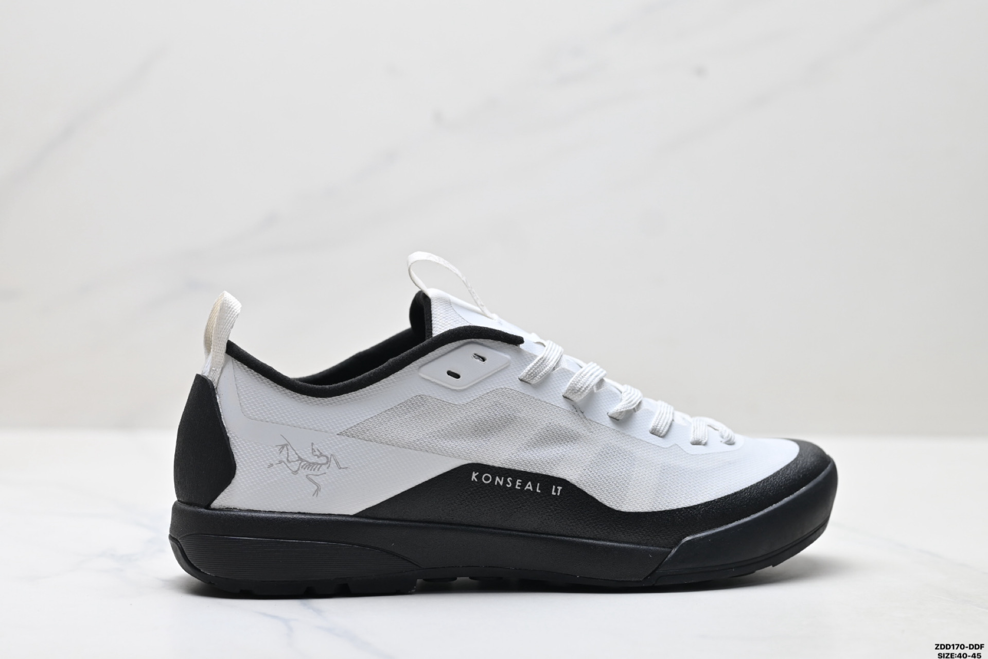 💰200
公司级✅Arcteryx始祖鸟 Konseal LT 轻量 网布防滑轻便耐磨 低帮户外运动跑步鞋
外观看似朴实 却散发着一股高贵气息 虽然是标榜越野鞋 但其实越野跑与登山乃一体两面的运动 皆在相同的山林场域之中进行 包含轻量化鞋身 MegaGrip大底 OrthoLite 3D鞋垫 EVA弹性混合中底等等 以及这次所使用的最新防水透气科技
抓地力优良的VibramMegaGrip 鞋带收纳设计 避免鞋带勾到绊倒 全脚掌舒适稳定 EVA弹性混合中底 OrthoLite 3D鞋垫 前脚掌TPU支撑片
尺码:40-45
ID:ZDD170-DDF