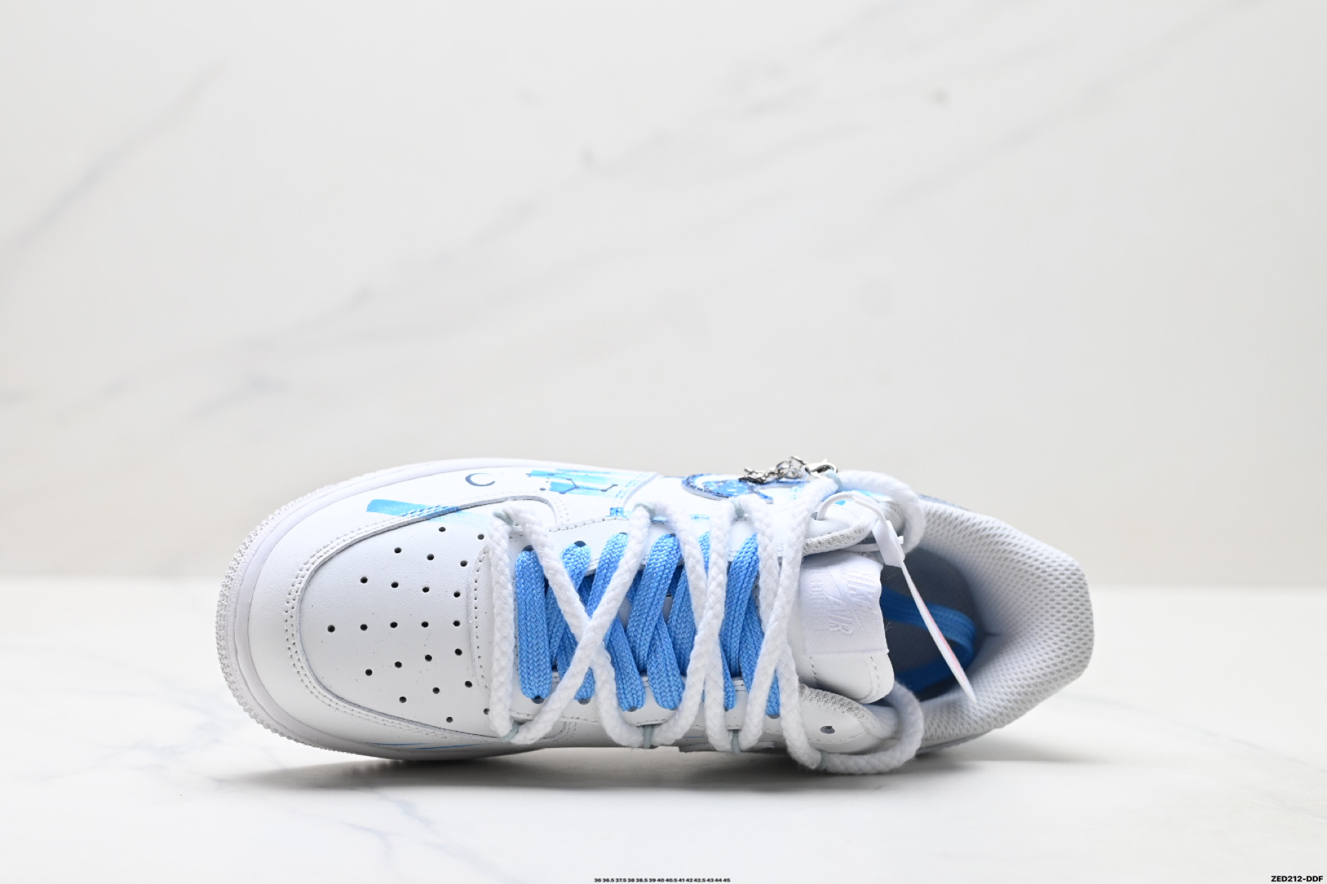 270 NIKE AIR FORCE 1‘07 11231221