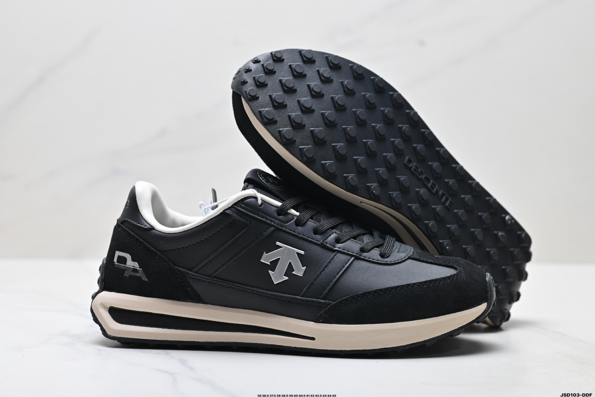 220 迪桑特DESCENTE CHRON RACER 舒适百搭 防滑耐磨 低帮 生活休闲鞋 D5131LSN14