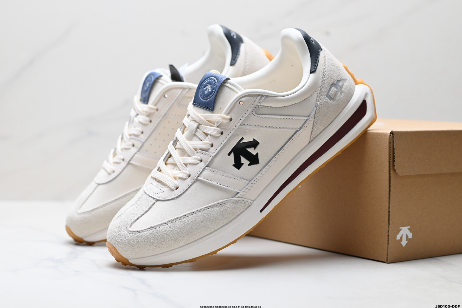 220 迪桑特DESCENTE CHRON RACER 舒适百搭 防滑耐磨 低帮 生活休闲鞋 D5131LSN14