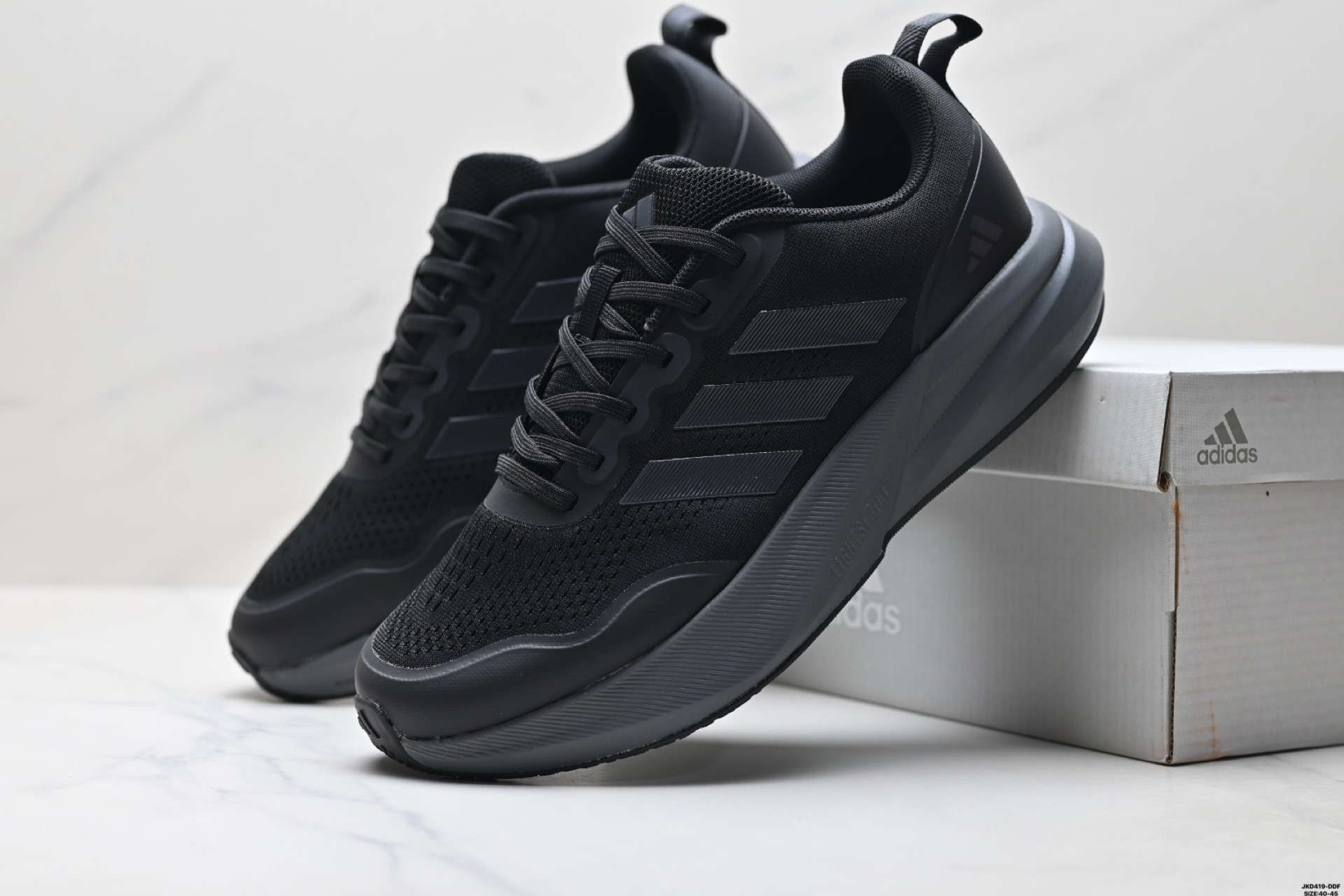 170 Adidas RUNFALCON 3.0 阿迪达斯轻盈跑鞋 D58367