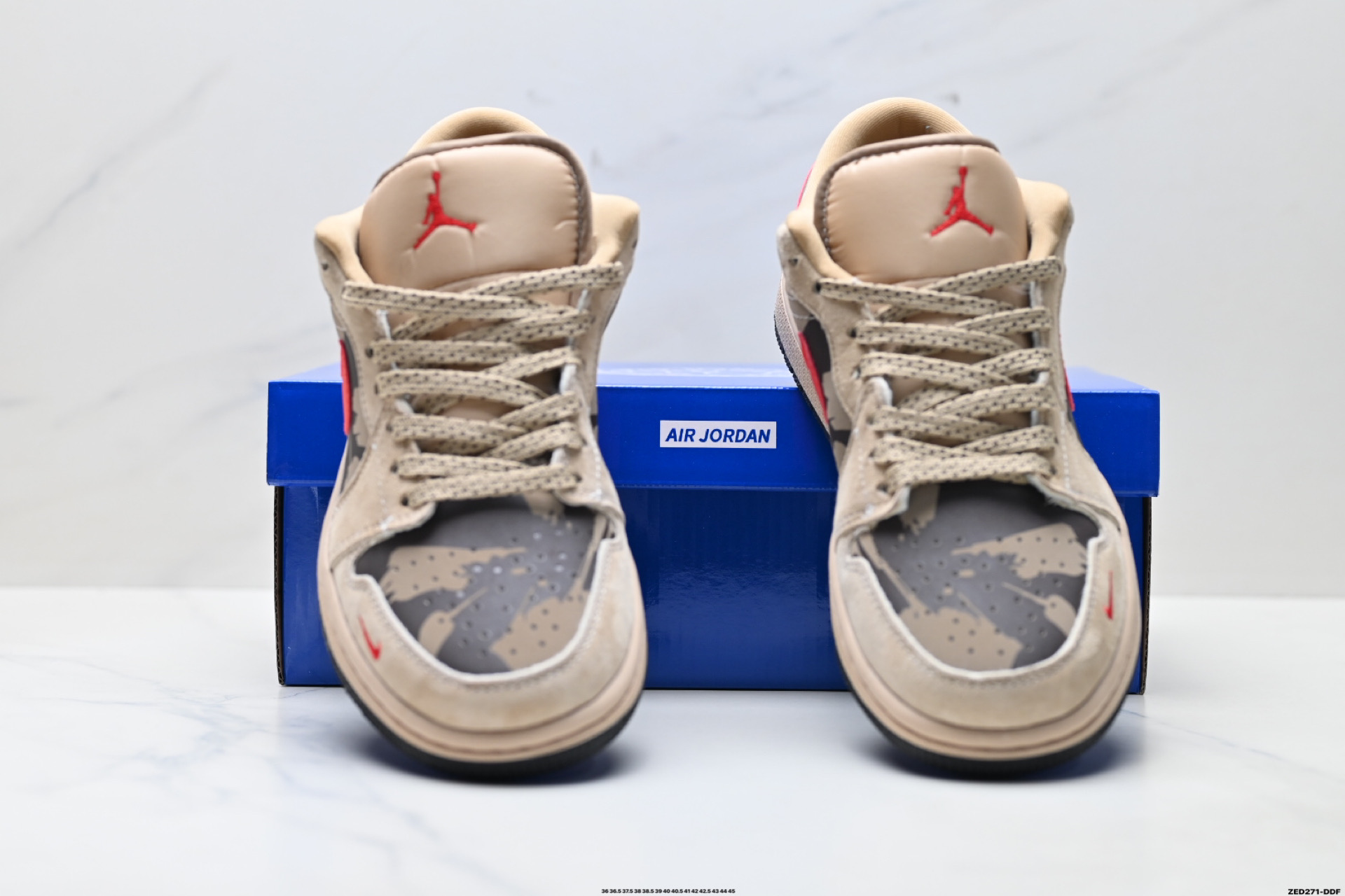 270 Nike Air Jordan 1 Low AJ1乔1低帮休闲板鞋 LR8888-012