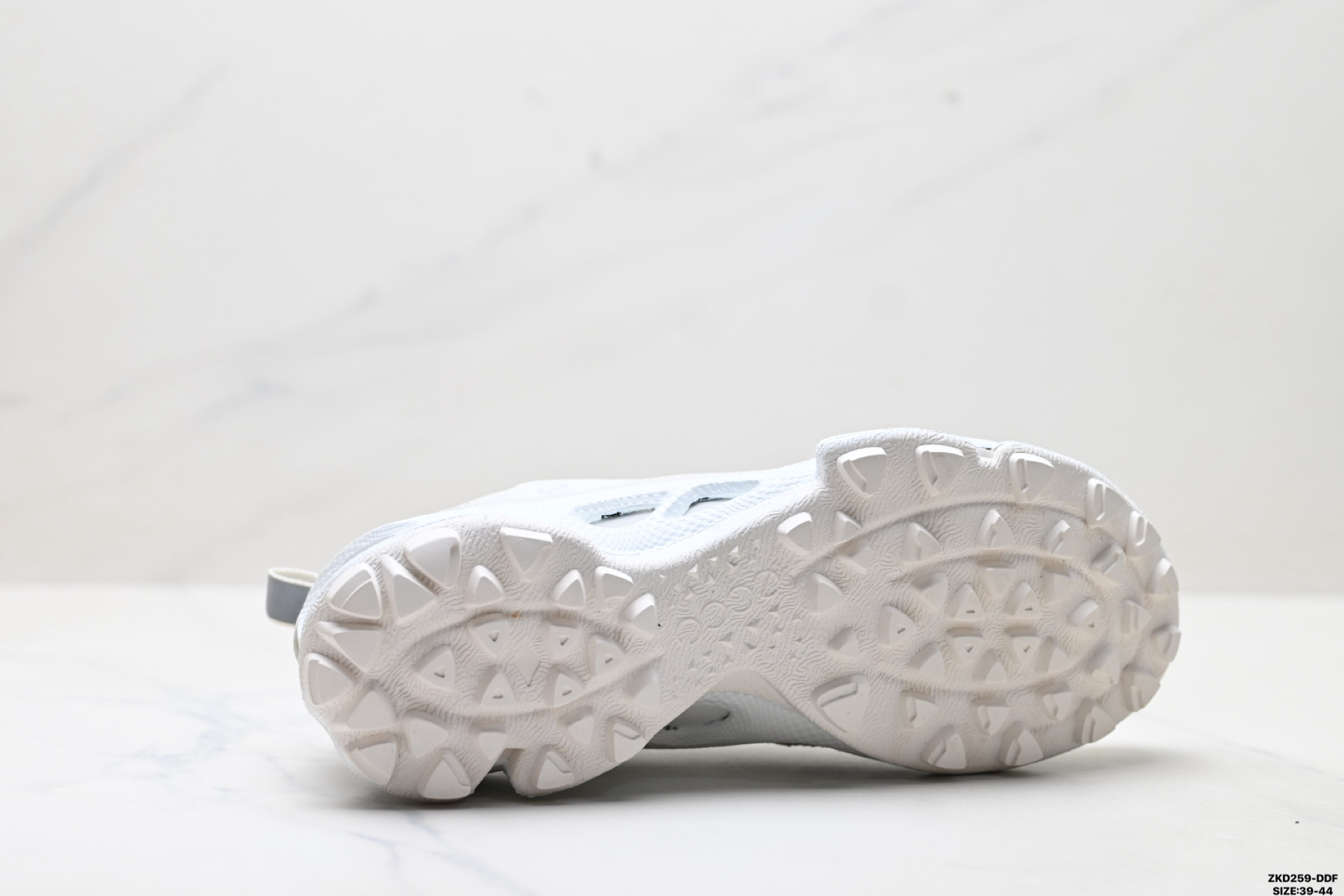 280 Ecco爱步 BIOM C 系列 牛皮 圆头厚底系带 低帮 徒步鞋 091504-11308