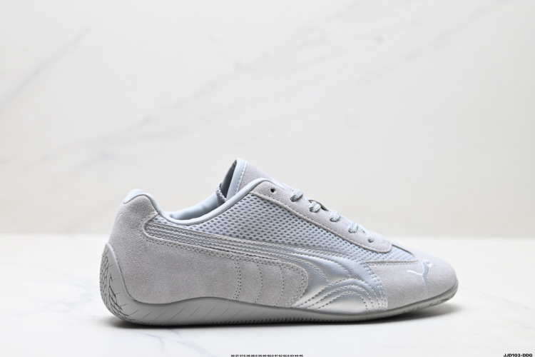 נעליים לסדרת Puma Speedcat OG אפונה ונוכות לחיים יומיומי 1 נעליים לסדרת Puma Speedcat OG אפונה ונוכות לחיים יומיומי