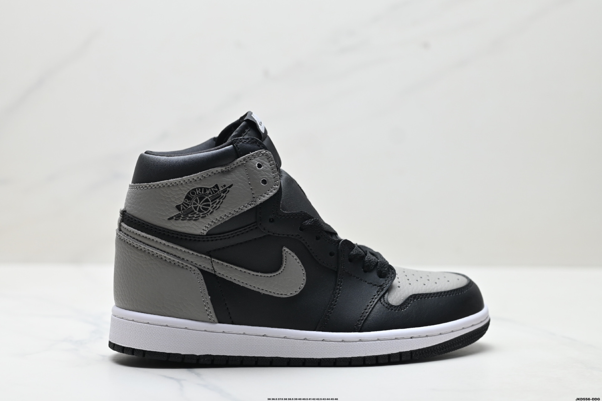 Nike Air Jordan 1 Retro High: Estilo Clásico y Rendimiento Superior