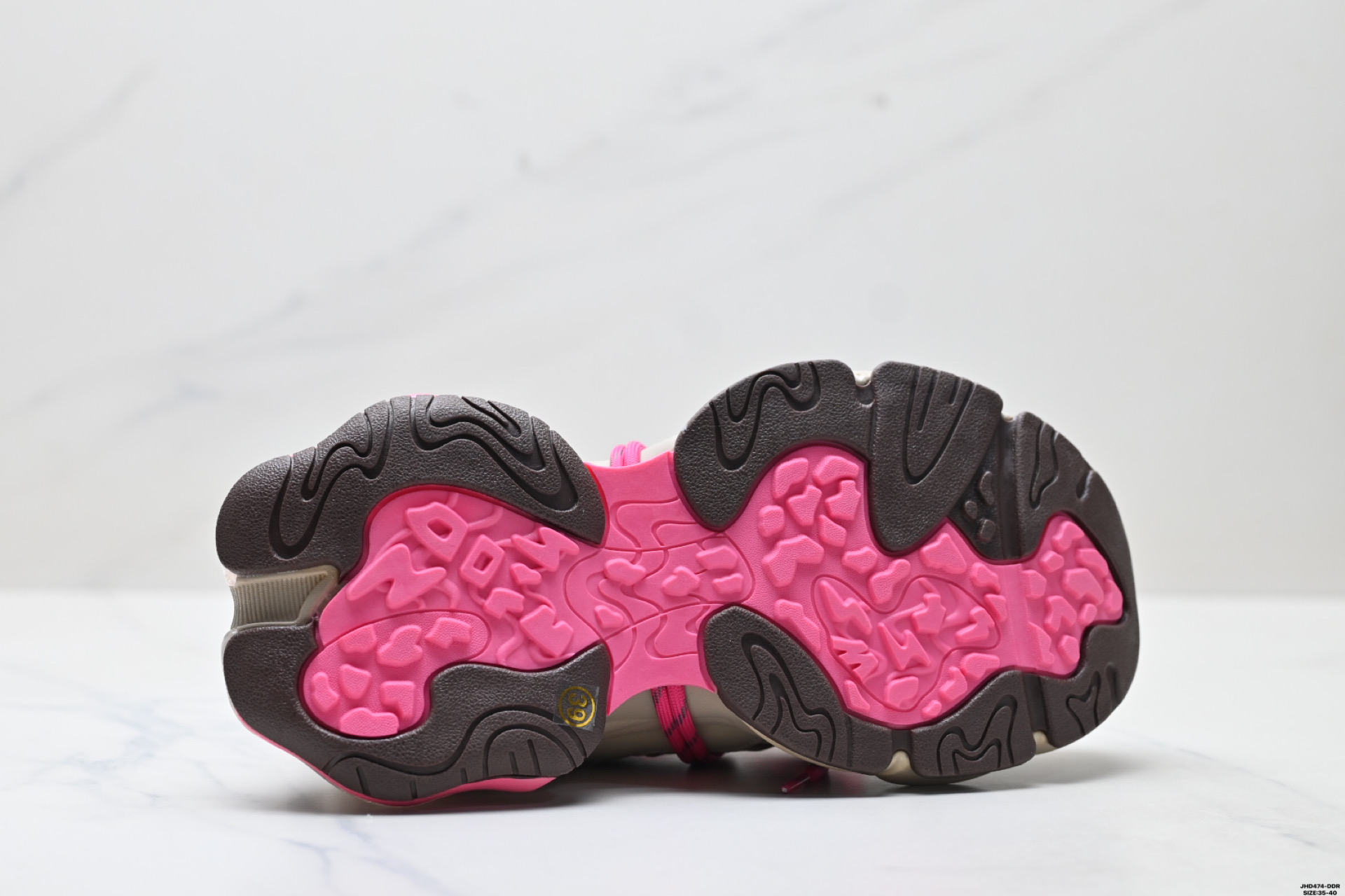 张艺凡同款GGCC反叛星球2025秋季新款做旧老爹鞋女厚底休闲鞋 GX25X