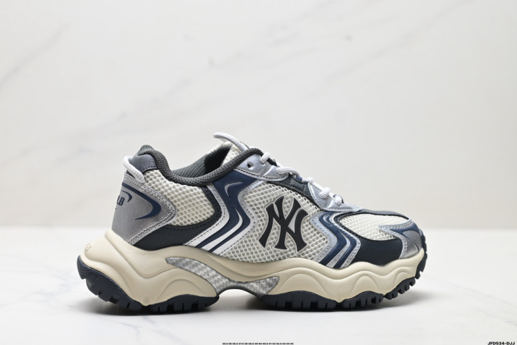 MLB Cargo Chunky New York Yankees Sneakers - Fashionable & Comfortable 1 MLB Cargo Chunky New York Yankees Sneakers – Fashionable & Comfortable