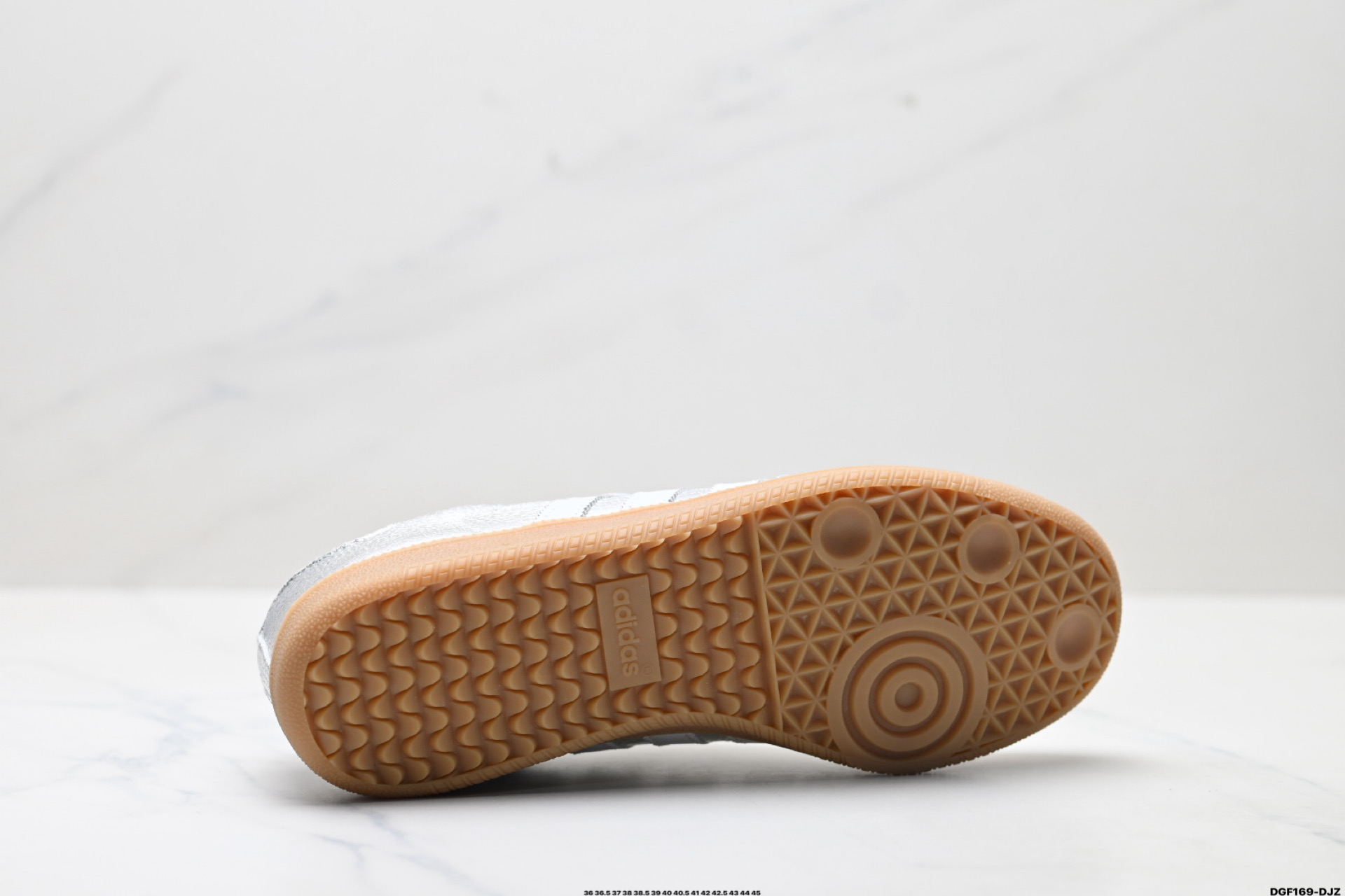 Adidas Samba Silver Reflective Zapatillas Deportivas Casuales para Mujer 10 i1760199225363 6175 0 8