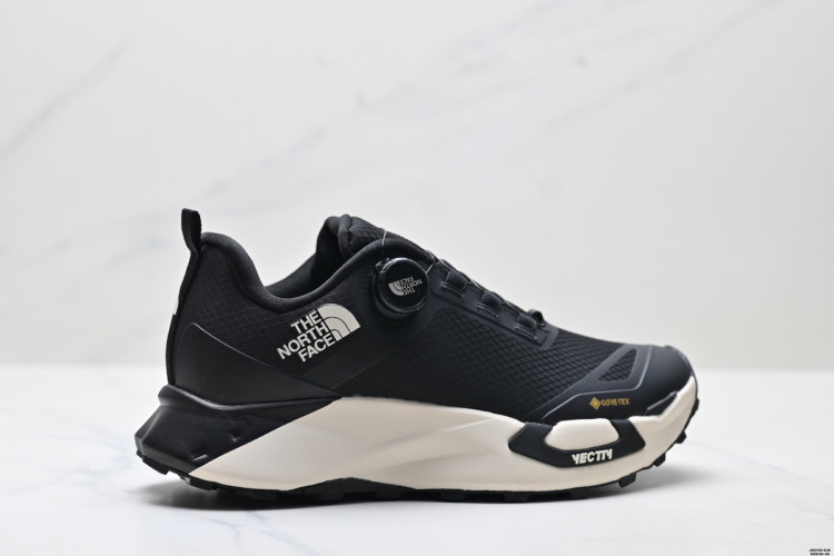 The North Face Men's Vectiv Exploris Futurelight Trail Running Shoes 1 The North Face Men’s Vectiv Exploris Futurelight Trail Running Shoes