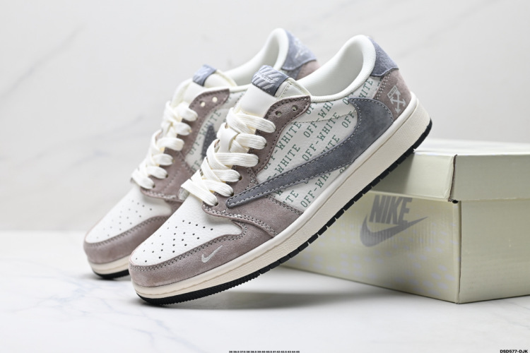 Nike Air Jordan 1 x Travis Scott Low 'DIY' Custom Sneakers 1 Nike Air Jordan 1 x Travis Scott Low ‘DIY’ Custom Sneakers