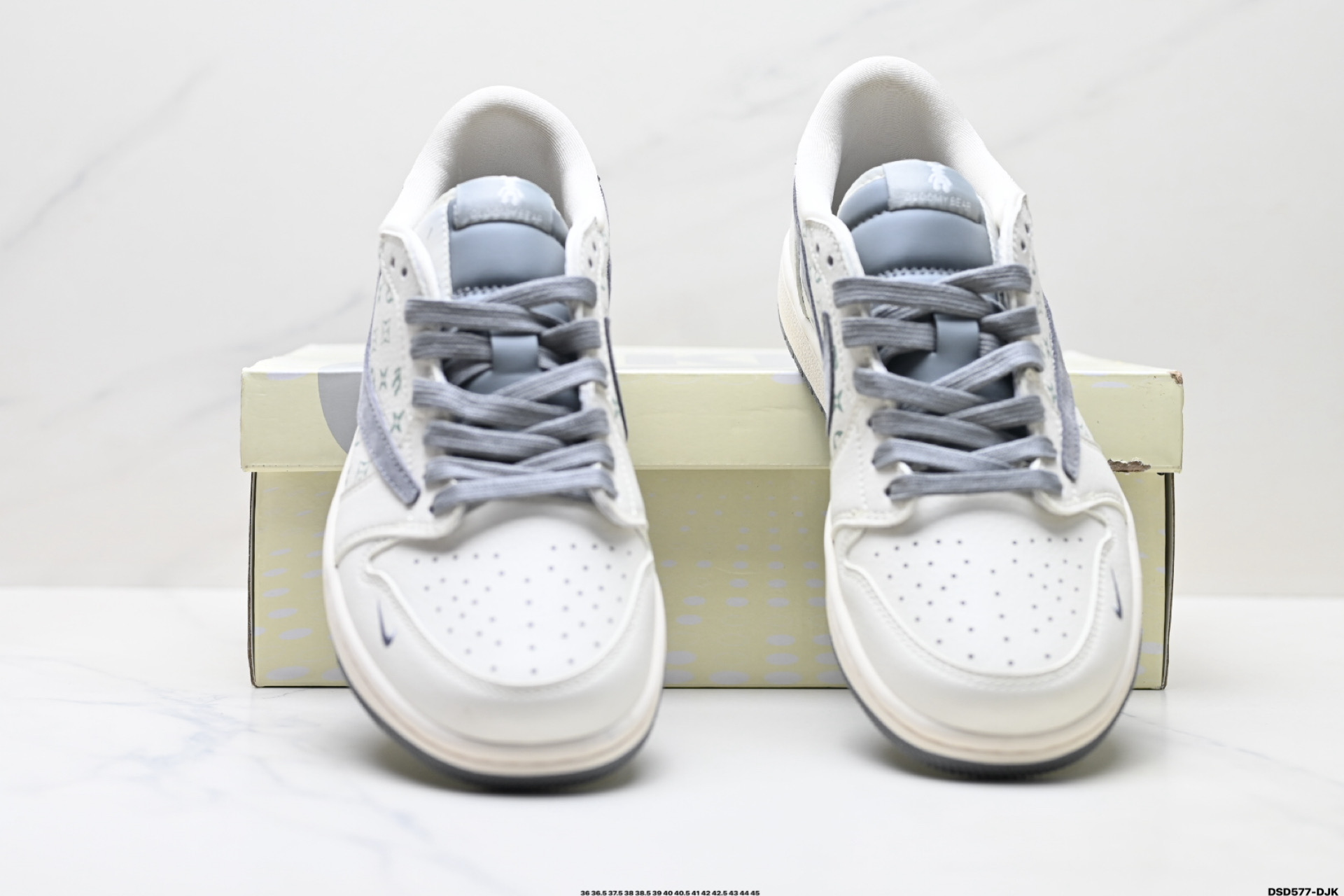 Nike Air Jordan 1 x Travis Scott Edición Limitada - Zapatillas de Baloncesto 8 i1760372818651 1513 0 6