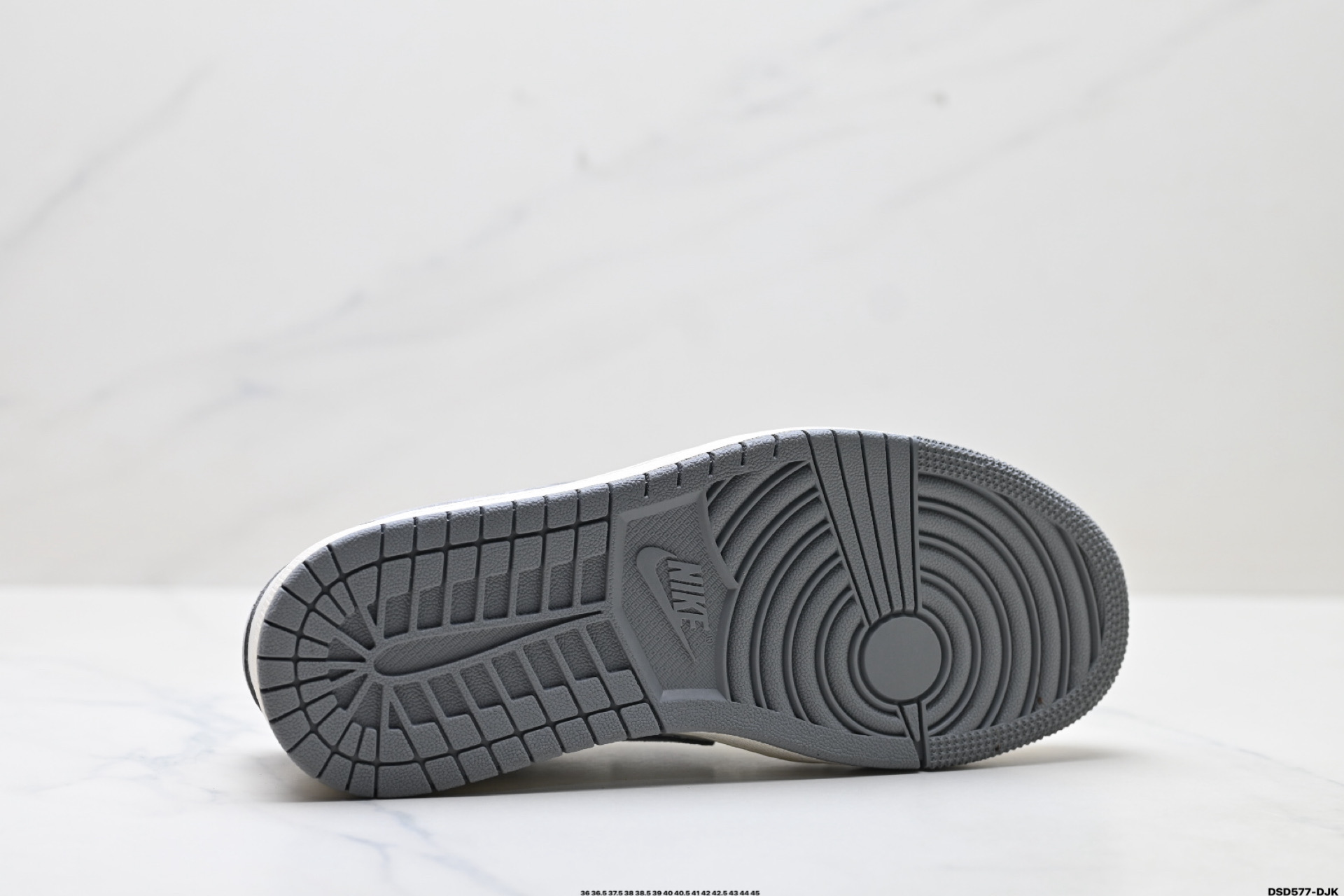 Nike Air Jordan 1 x Travis Scott Edición Limitada - Zapatillas de Baloncesto 10 i1760372818651 7302 0 8