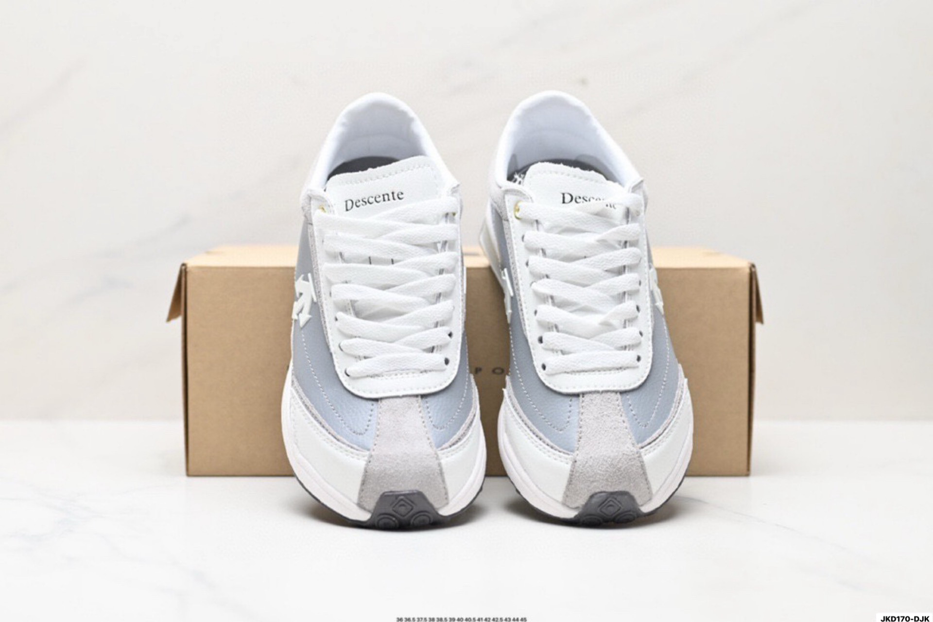 💰170
公司级✅迪桑特DESCENTE CHRON RACER 舒适百搭 防滑耐磨 低帮 生活休闲鞋
货号:D5131LSN14
尺码:36 36.5 37.5 38 38.5 39 40 40.5 41 42 42.5 43 44 45
ID:JKD170-DJK
