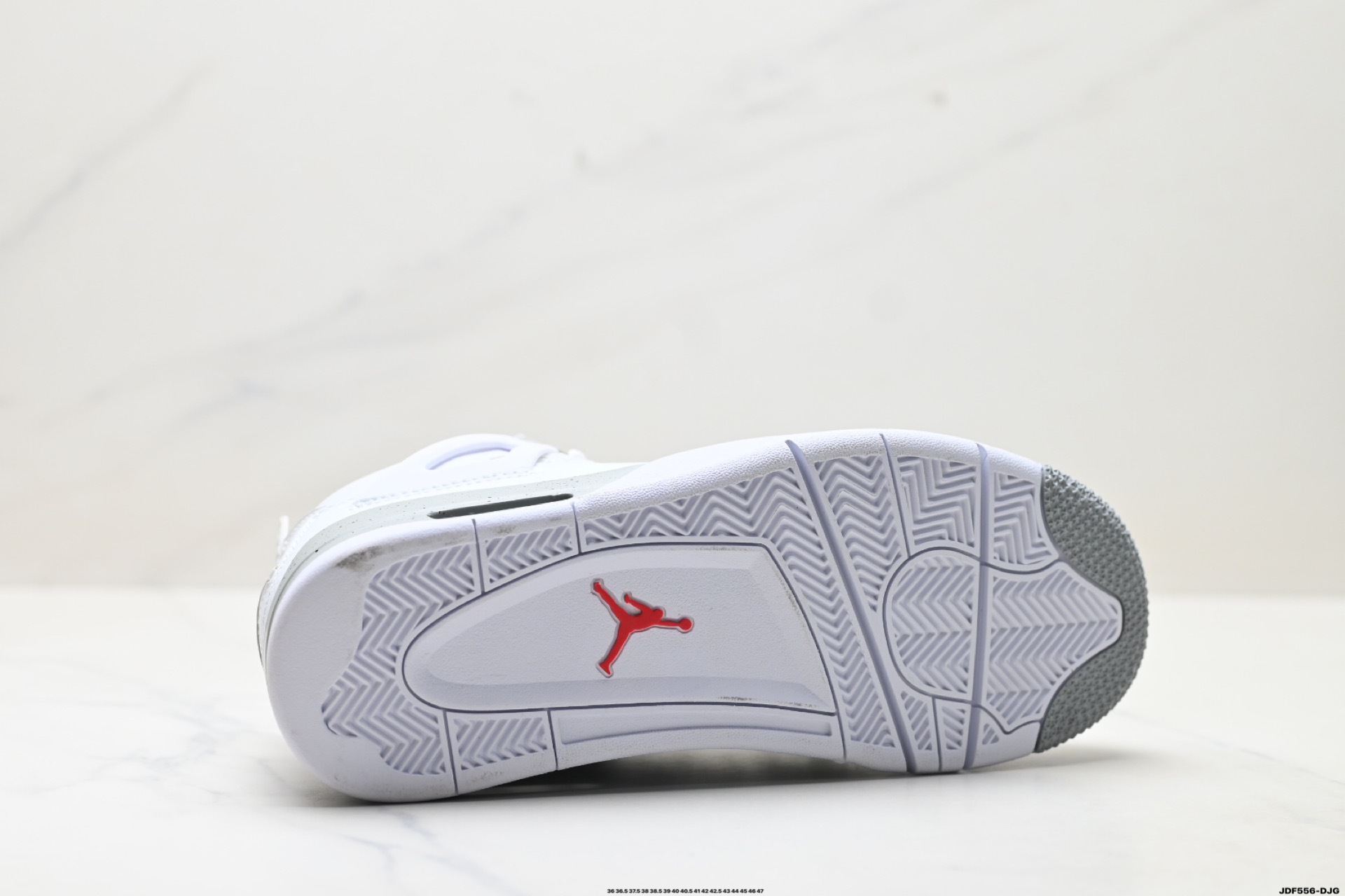 💰155
真标✅Nike Air Jordan 4 Retro 耐克 迈克尔·乔丹AJ4代中帮复古休闲运动文化篮球鞋
货号:308497-117
尺码:36 36.5 37.5 38 38.5 39 40 40.5 41 42 42.5 43 44 45 46 47
ID:JDF556-DJG