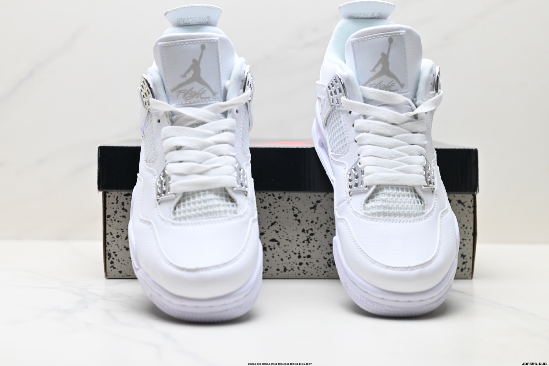 💰155
真标✅Nike Air Jordan 4 Retro 耐克 迈克尔·乔丹AJ4代中帮复古休闲运动文化篮球鞋
货号:308497-117
尺码:36 36.5 37.5 38 38.5 39 40 40.5 41 42 42.5 43 44 45 46 47
ID:JDF556-DJG