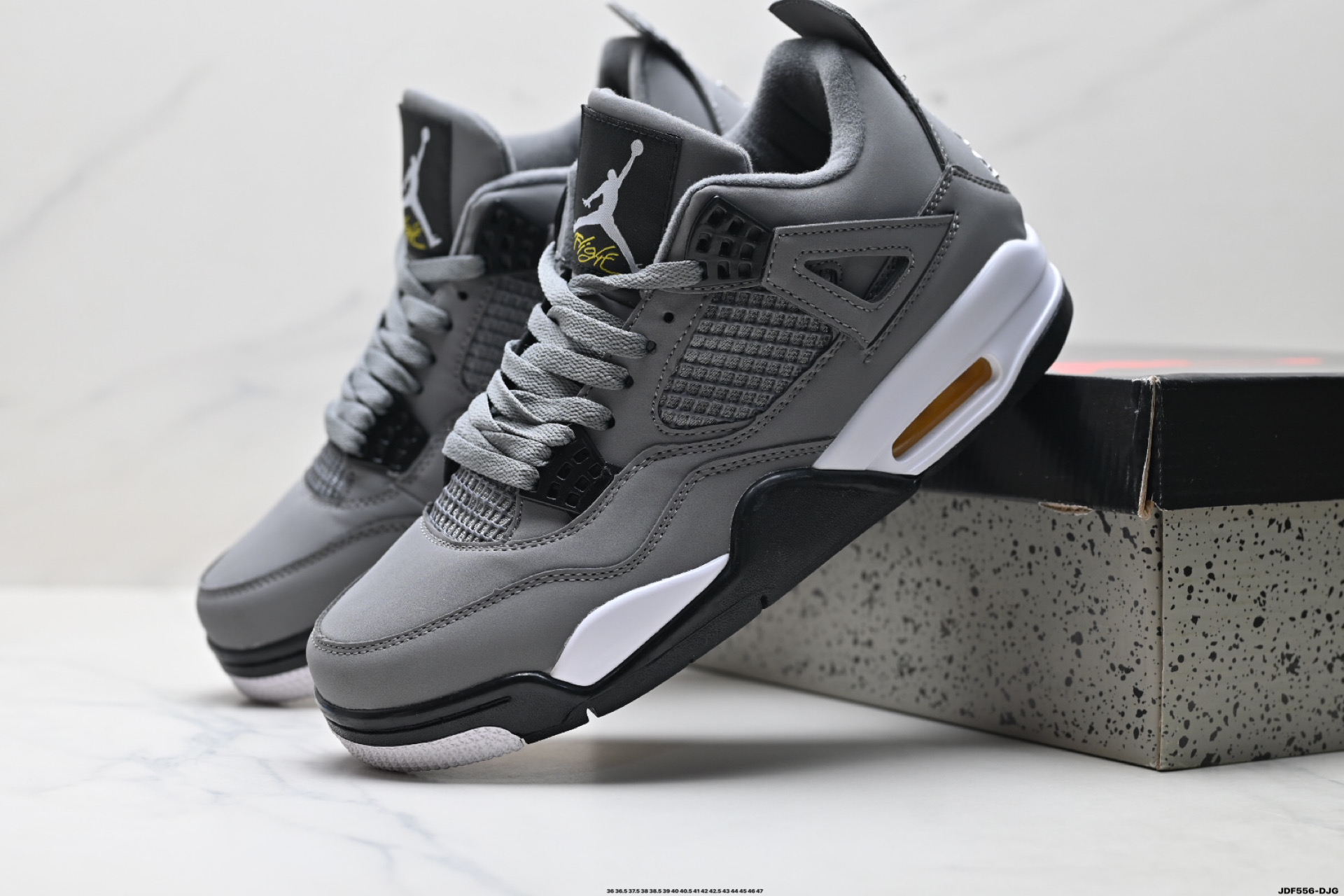 💰155
真标✅Nike Air Jordan 4 Retro 耐克 迈克尔·乔丹AJ4代中帮复古休闲运动文化篮球鞋
货号:308497-117
尺码:36 36.5 37.5 38 38.5 39 40 40.5 41 42 42.5 43 44 45 46 47
ID:JDF556-DJG