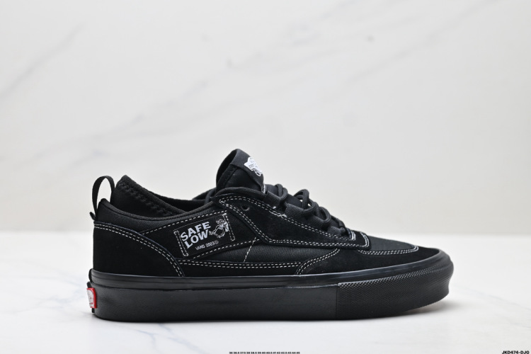 נעלי סניקרס Vans Safe Low Btady שחורות - נוחות, אופנתיות ואיכותיות 1 נעלי סניקרס Vans Safe Low Btady שחורות – נוחות, אופנתיות ואיכותיות