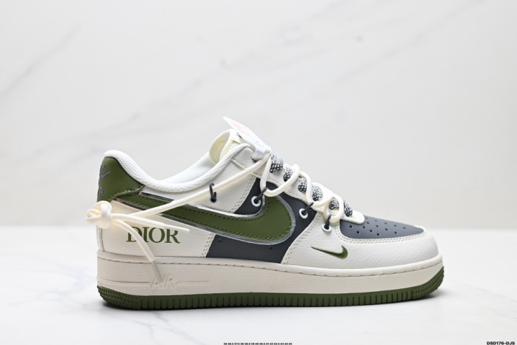Nike Air Force 1 '07 Low-Top Sneakers - Honeycomb Cushion, Perfect for Daily Wear 1 Nike Air Force 1 ’07 Low-Top Sneakers – The North Face Collaboration