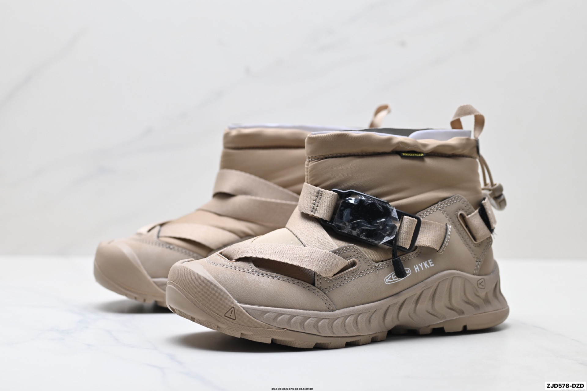 KEEN HOODZERRA Botas de Nieve Unisex con Aislamiento Reciclado y Ajuste Rápido 5 i1760947499071 8161 0 3