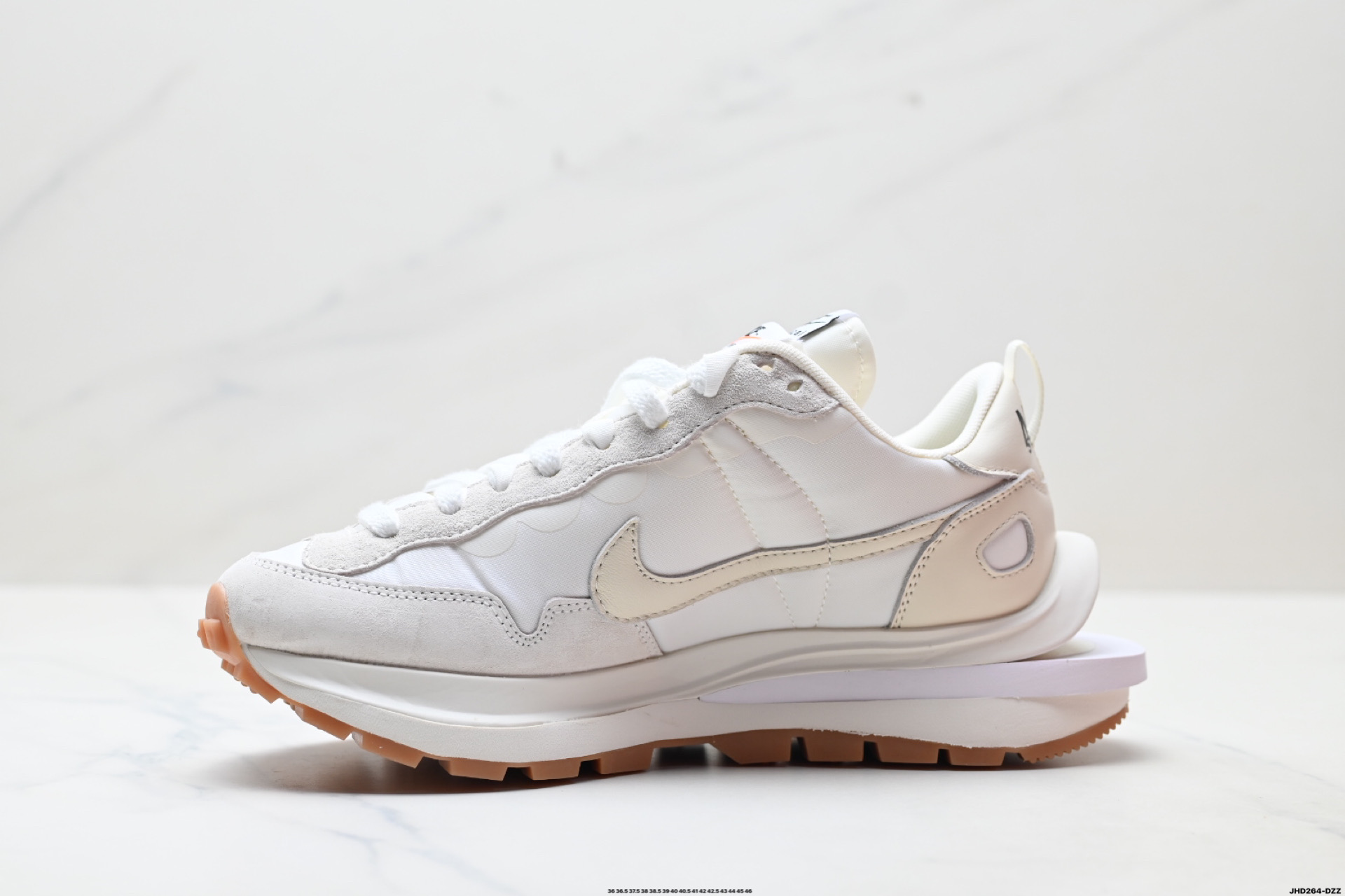 Nike x Sacai VaporWaffle: Diseño Innovador y Comodidad Excepcional en Cada Paso 4 i1761064133781 9240 0 2