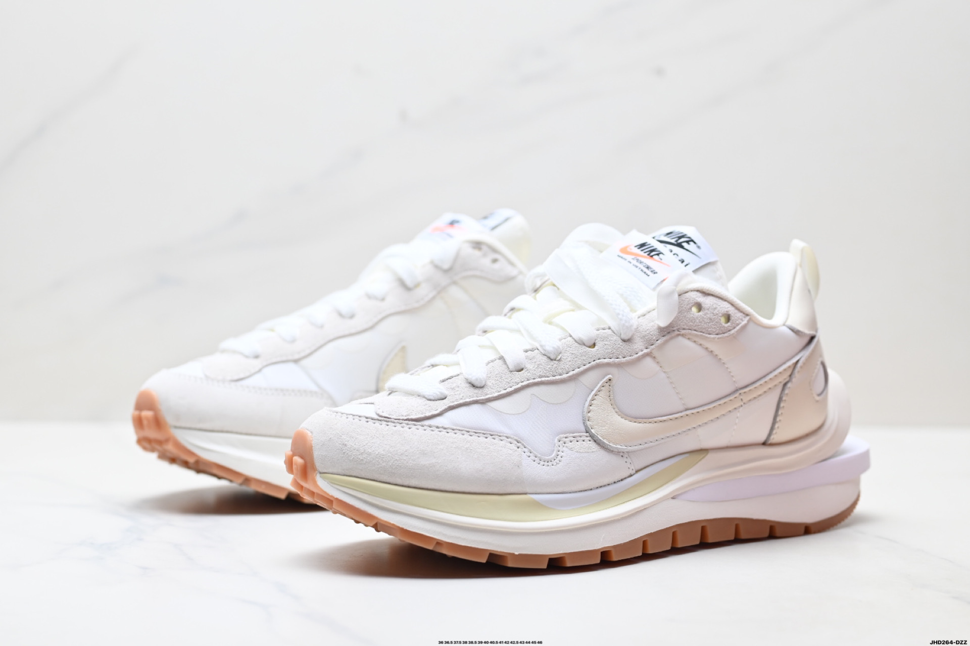 Nike x Sacai VaporWaffle: Diseño Innovador y Comodidad Excepcional en Cada Paso 5 i1761064134516 3554 0 3