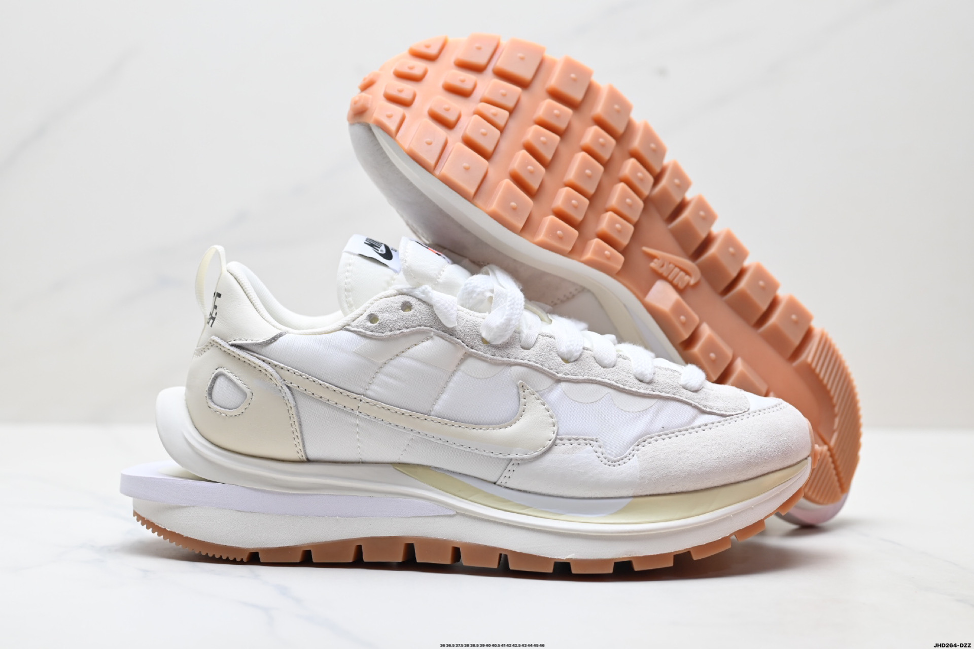 Nike x Sacai VaporWaffle: Diseño Innovador y Comodidad Excepcional en Cada Paso 6 i1761064134516 743 0 4
