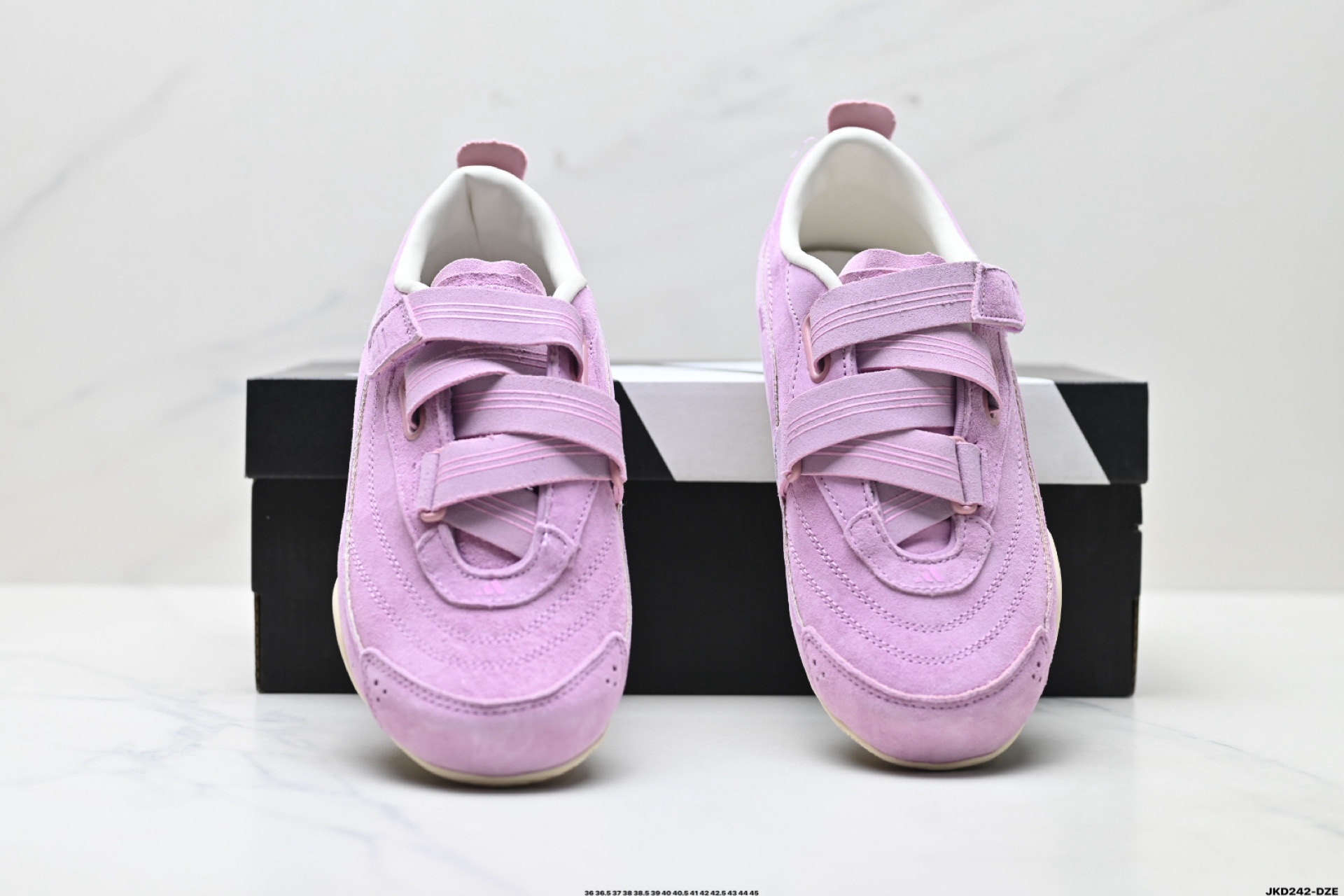 💰180
公司级✅ADIDAS 皮革 FOS URBAN REVERIE 舒适百搭 耐磨低帮 阿迪达斯 生活休闲鞋
货号:KJ4035
尺码:36 36.5 37 38 38.5 39 40 40.5 41 42 42.5 43 44 45
ID:JKD242-DZE