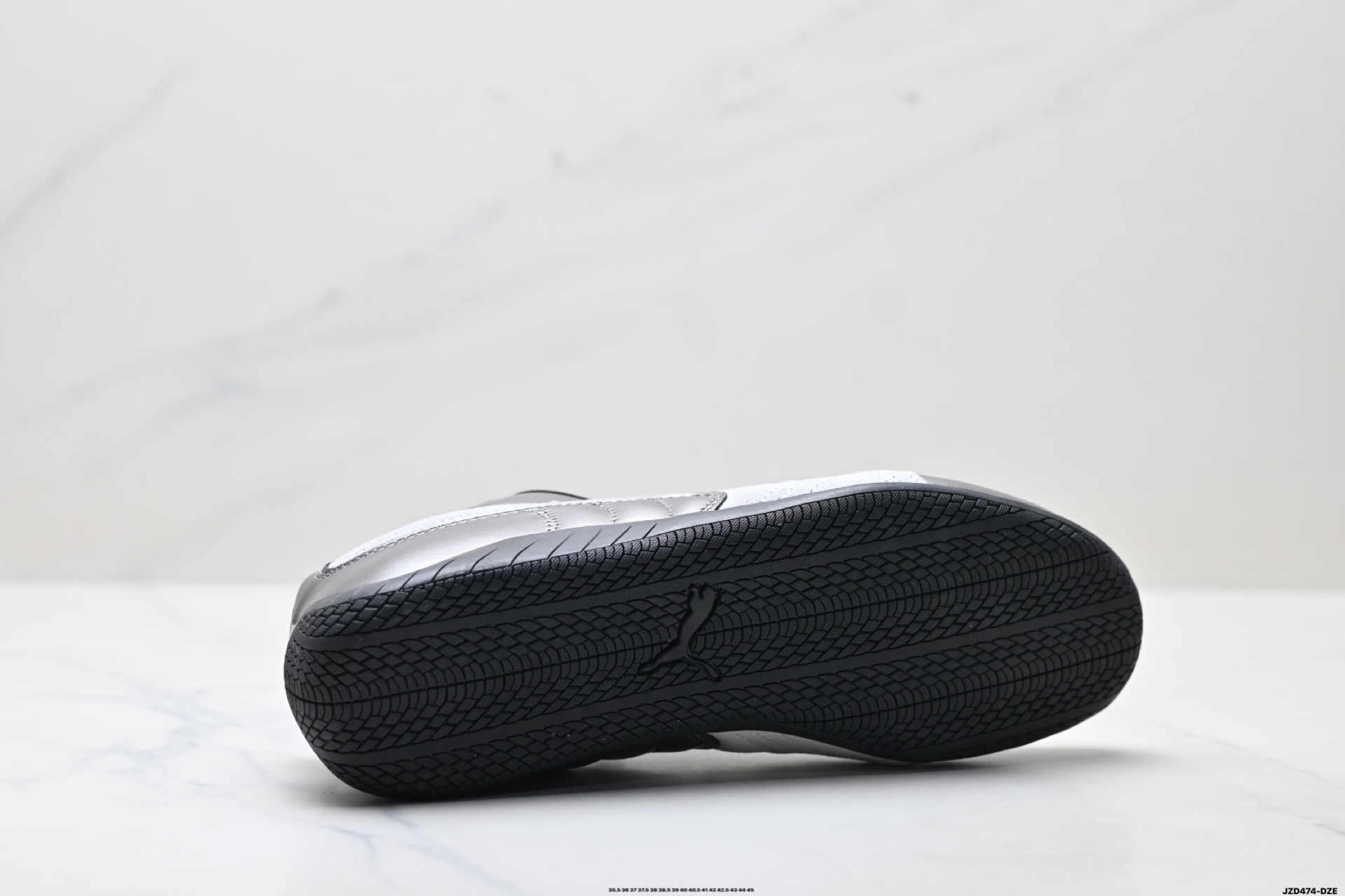 💰160
公司级✅Puma Speedcat OG彪马 防滑耐磨生活休闲 运动鞋
官方货号:403689-02
尺码:35.5 36 37 37.5 38 38.5 39 40 40.5 41 42 42.5 43 44 45
ID:JZD474-DZE