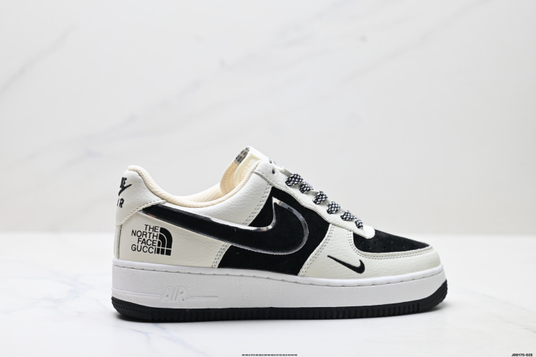 Nike Air Force 1 '07 שיתוף פעולה עם The North Face Gucci - מידה 38 1 Nike Air Force 1 ’07 שיתוף פעולה עם The North Face Gucci – מידה 38