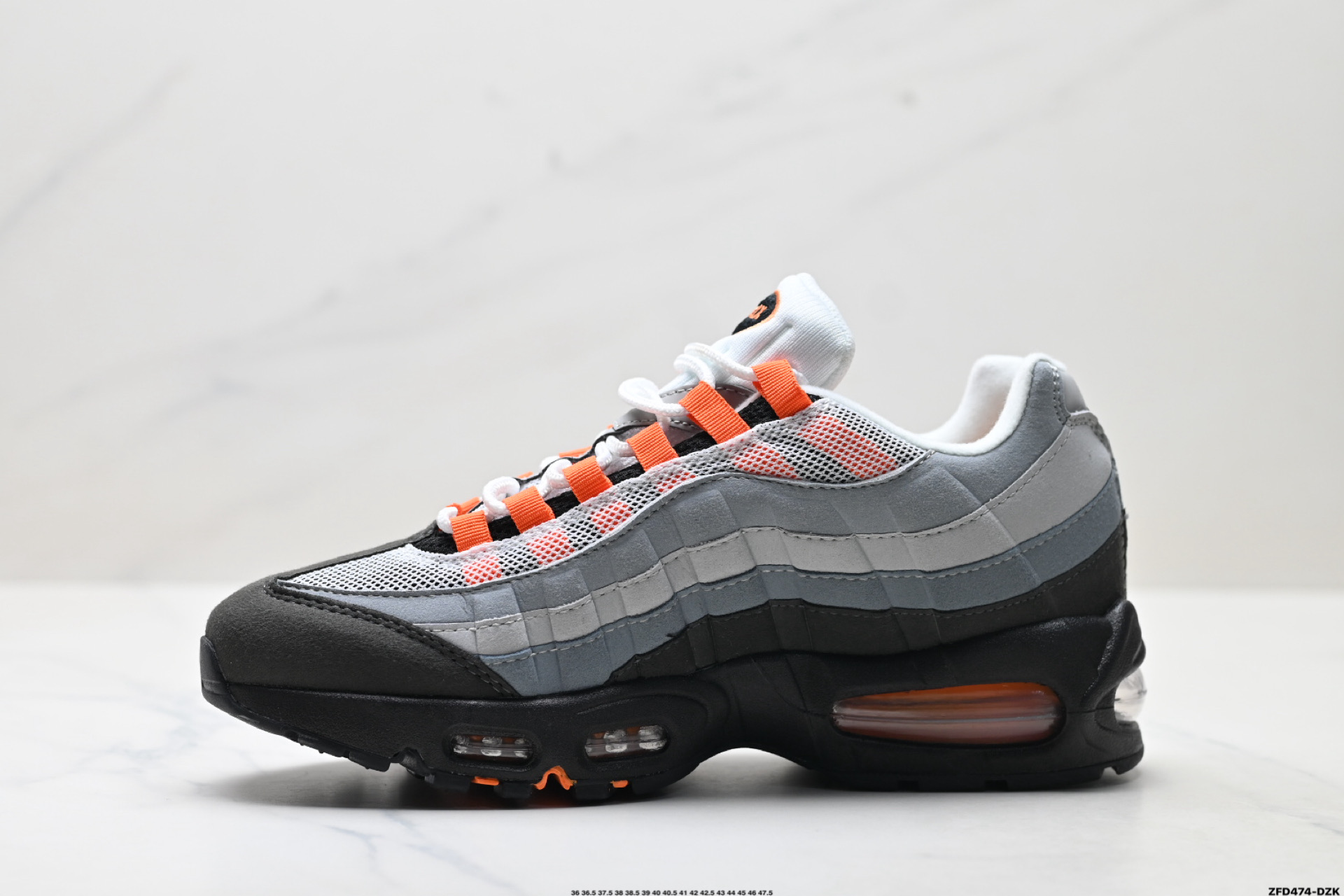 300 NIKE AIR MAX 95 耐克 气垫复古慢跑百搭鞋休闲运动鞋 HM4740-005