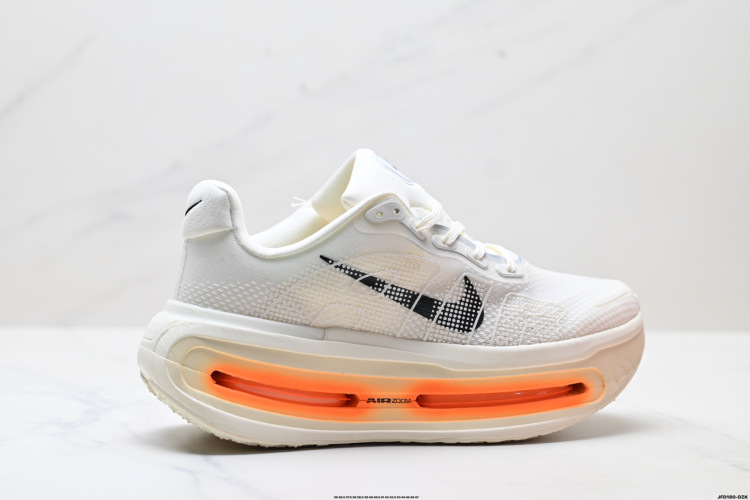 נייק ומרו: נעליים נוחים בנוחות MiuM Nike מבוגר ניחות ובעיטה 1 נייק ומרו: נעליים נוחים בנוחות MiuM Nike מבוגר ניחות ובעיטה