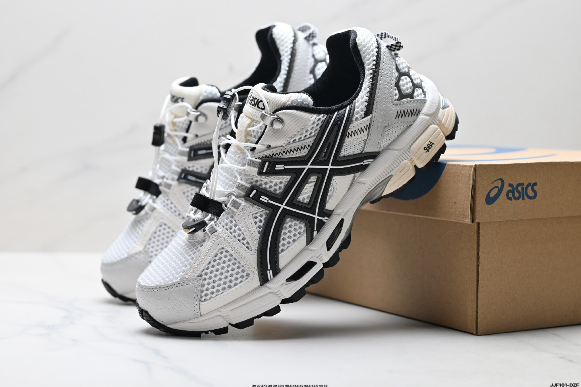💰155
真标✅Asics Gel-Kahana 8 FL 亚瑟士经典户外跑鞋如今机能风和户外风吹得正劲 这款Gel-Kahana 8便是主打Urban Outdoor机能越野风格 城市和户外场景都能轻松应对
货号:1012B892-101
Size:36 37 37.5 38 39 39.5 40 40.5 41.5 42 42.5 43.5 44 45
ID:JJF101-DZF
