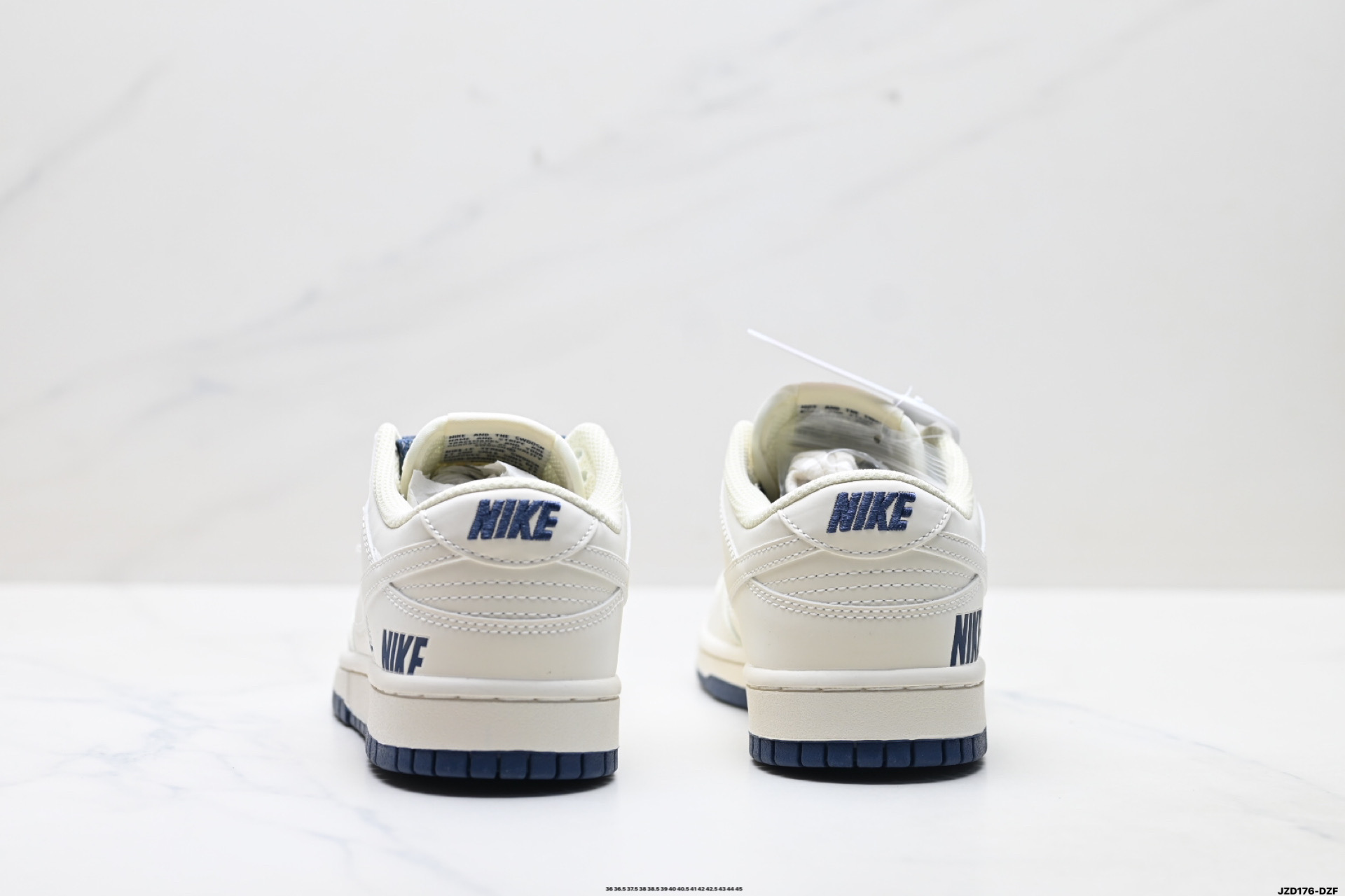 特价‼️💰160
公司级✅Nike Dunk Low Retro ‘DIY高端定制’耐克 低帮休闲运动板鞋
原装头层材料 用料绝不含糊 独家版型蒸餾加工帶來的是更好的视觉和脚感体验 清洁度 电绣工艺 皮料切割干净无任何毛边 细节完美
货号:XX2025-316
尺码:36 36.5 37.5 38 38.5 39 40 40.5 41 42 42.5 43 44 45
ID:JZD176-DZF
