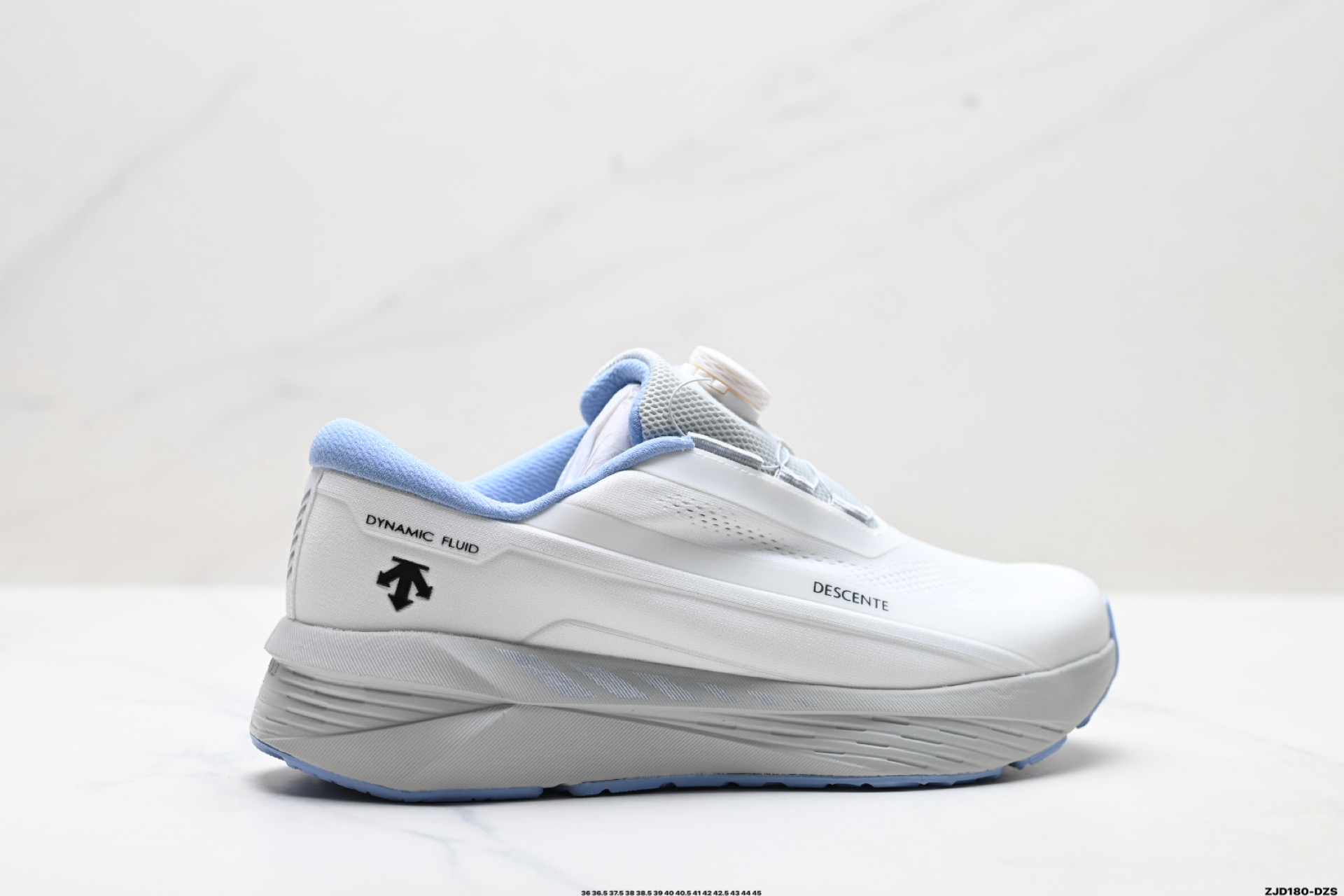 נעלי ריצה נוחות Descente Lavitate Wire 3.0 – ביצועים ואופנה משולבים