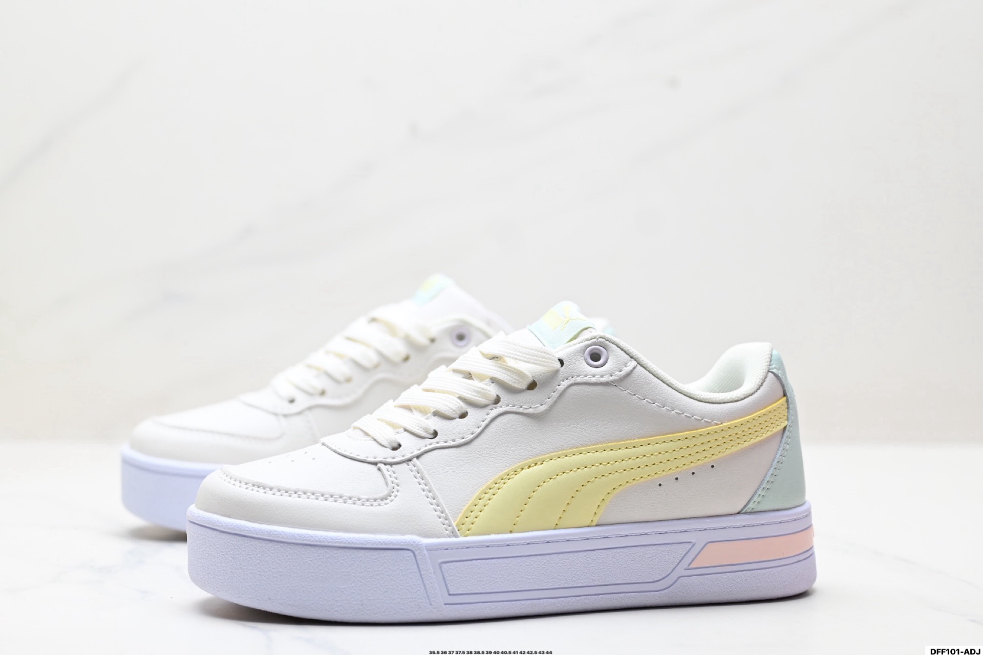 💰95
真标✅Puma Slipstream Lo Laces 彪马 经典撞色板鞋休闲潮流时尚板鞋  
板鞋不仅添加满足当下穿着需求的细节巧思 同时秉承着 20 世纪 80 年代的篮球传统 不同皮革材质在鞋身碰撞 结合复古沉稳配色 经典外观呈现高辨识度 
货号:374764-06
尺码:35.5 36 37 37.5 38 38.5 39 40 40.5 41 42 42.5 43 44
ID:DFF101-ADJ