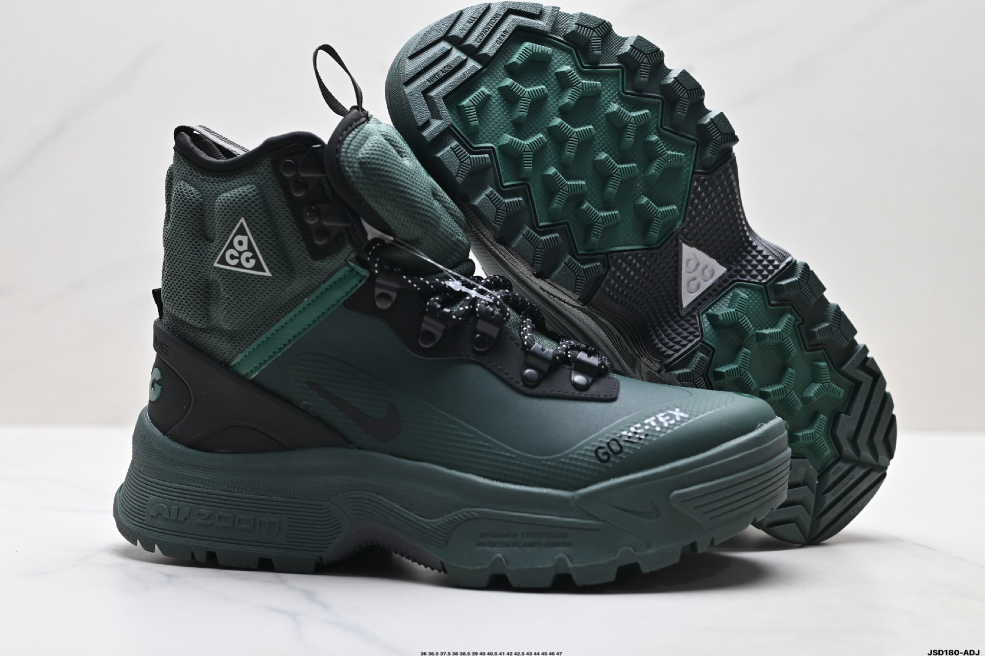 💰220
公司级✅Nike耐克ACG GORE-TEX男女户外耐磨运动鞋秋季透气徒步
这款鞋主打GORE-TEX科技,暴雨天等不良天气也能轻松应对,还配了Air Zoom气垫,踩上去软弹舒适。
鞋底纹路超深,防滑抓地力强,山地石子路都稳得很,户外探险或者城市穿都超有型!
Nike ACG Air Zoom Gaiadome GORE-TEX 男子运动鞋可驾驭多种场合。此鞋款采用耐穿材料,结合 GORE-TEX 技术和经过精心调整的大号凸起底纹,可驾驭陡峭山坡。简而言之,无论是徒步、背包旅行或是简单的探索,这双鞋都能满足你。
货号:DD2858–100
尺码:36 36.5 37.5 38 38.5 39 40 40.5 41 42 42.5 43 44 45 46 47
lD:JSD180-ADJ