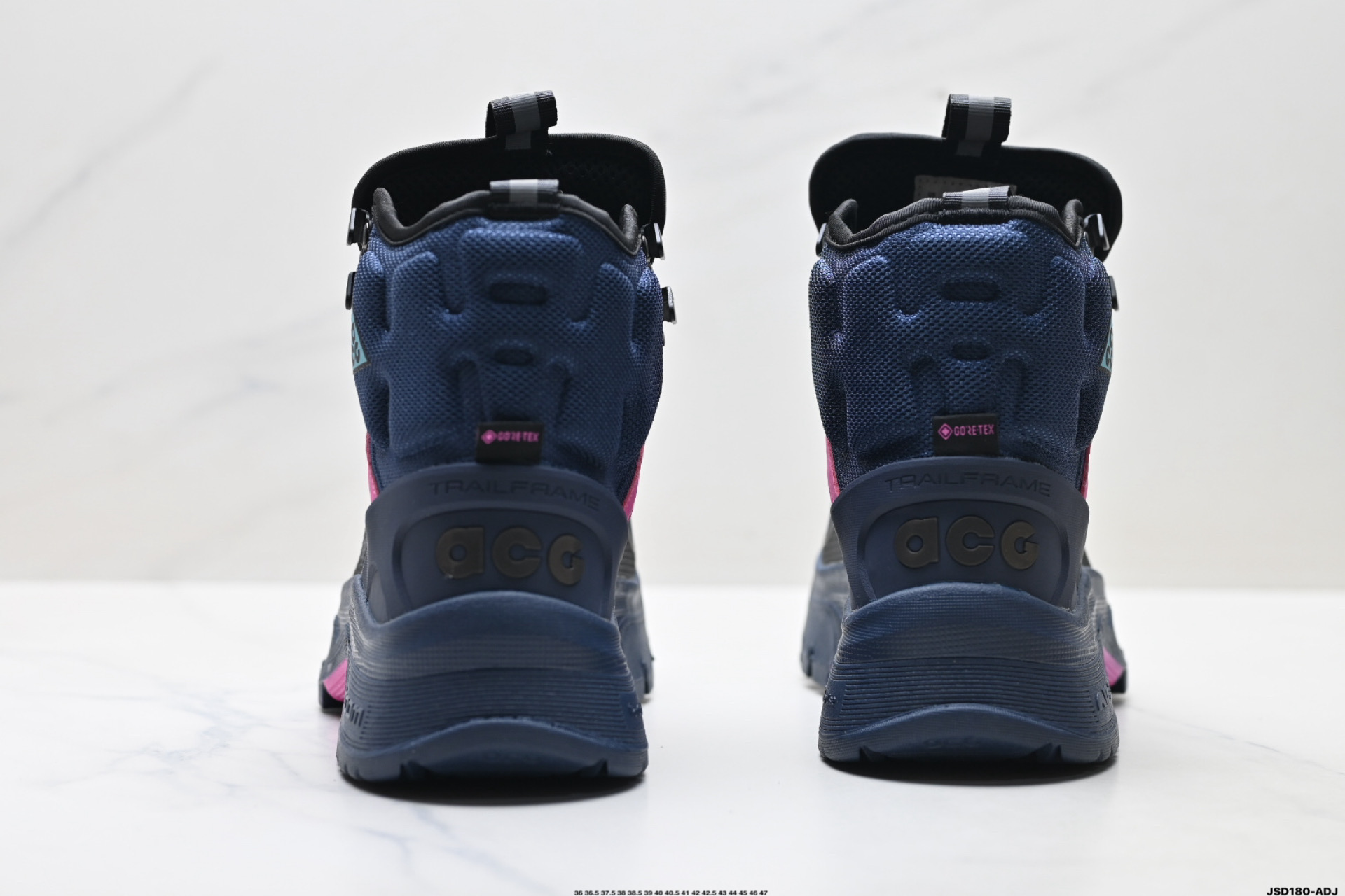 💰220
公司级✅Nike耐克ACG GORE-TEX男女户外耐磨运动鞋秋季透气徒步
这款鞋主打GORE-TEX科技,暴雨天等不良天气也能轻松应对,还配了Air Zoom气垫,踩上去软弹舒适。
鞋底纹路超深,防滑抓地力强,山地石子路都稳得很,户外探险或者城市穿都超有型!
Nike ACG Air Zoom Gaiadome GORE-TEX 男子运动鞋可驾驭多种场合。此鞋款采用耐穿材料,结合 GORE-TEX 技术和经过精心调整的大号凸起底纹,可驾驭陡峭山坡。简而言之,无论是徒步、背包旅行或是简单的探索,这双鞋都能满足你。
货号:DD2858–100
尺码:36 36.5 37.5 38 38.5 39 40 40.5 41 42 42.5 43 44 45 46 47
lD:JSD180-ADJ