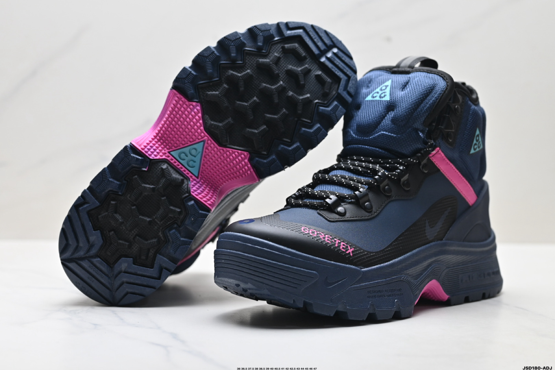 💰220
公司级✅Nike耐克ACG GORE-TEX男女户外耐磨运动鞋秋季透气徒步
这款鞋主打GORE-TEX科技,暴雨天等不良天气也能轻松应对,还配了Air Zoom气垫,踩上去软弹舒适。
鞋底纹路超深,防滑抓地力强,山地石子路都稳得很,户外探险或者城市穿都超有型!
Nike ACG Air Zoom Gaiadome GORE-TEX 男子运动鞋可驾驭多种场合。此鞋款采用耐穿材料,结合 GORE-TEX 技术和经过精心调整的大号凸起底纹,可驾驭陡峭山坡。简而言之,无论是徒步、背包旅行或是简单的探索,这双鞋都能满足你。
货号:DD2858–100
尺码:36 36.5 37.5 38 38.5 39 40 40.5 41 42 42.5 43 44 45 46 47
lD:JSD180-ADJ