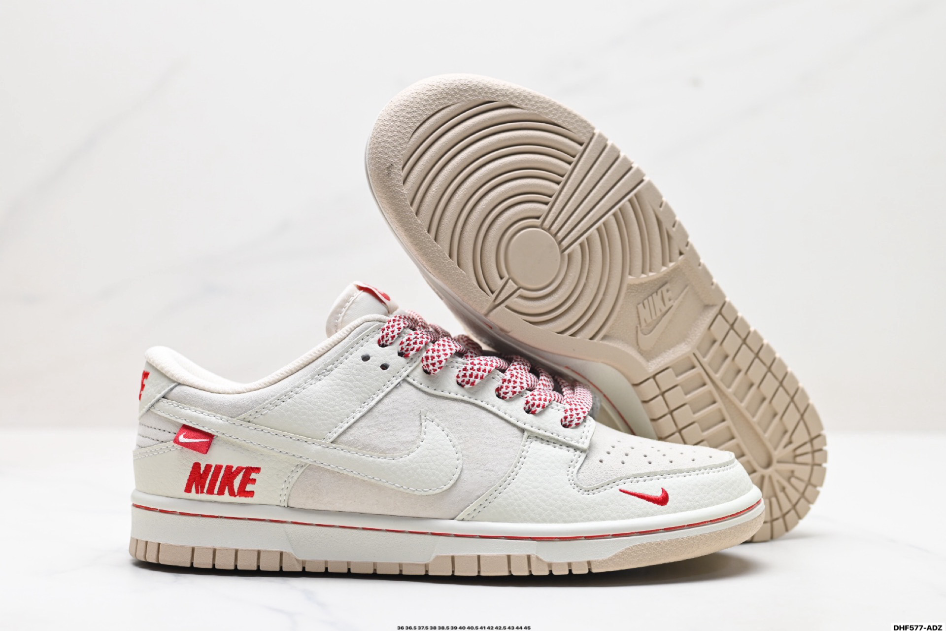 特价‼️💰115
公司级✅Nike Dunk Low Retro ‘DIY高端定制’耐克 低帮休闲运动板鞋
原装头层材料 用料绝不含糊 独家版型蒸餾加工帶來的是更好的视觉和脚感体验 清洁度 电绣工艺 皮料切割干净无任何毛边 细节完美
货号:XX2025-316
尺码:36 36.5 37.5 38 38.5 39 40 40.5 41 42 42.5 43 44 45
ID:DHF577-ADZ