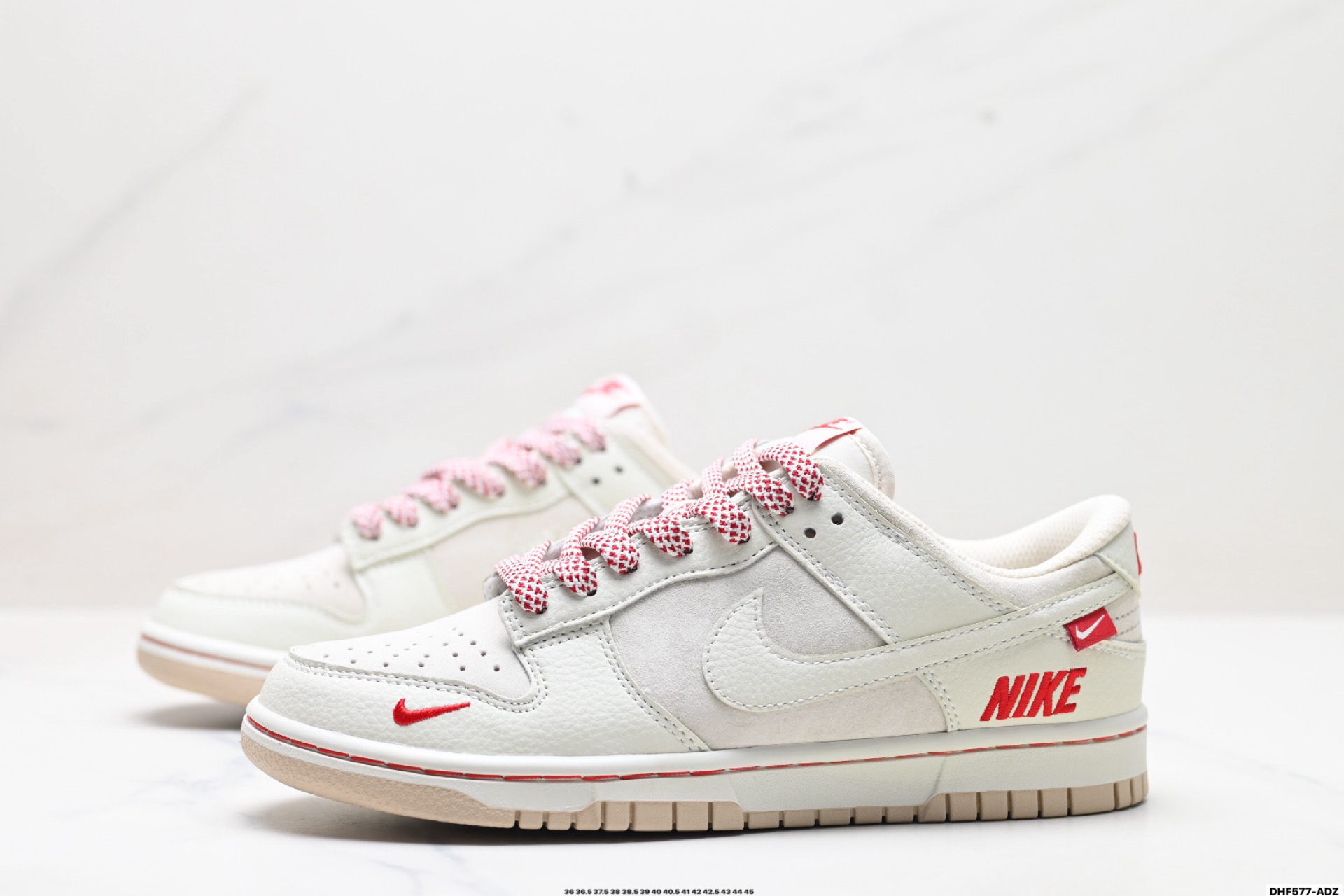 特价‼️💰115
公司级✅Nike Dunk Low Retro ‘DIY高端定制’耐克 低帮休闲运动板鞋
原装头层材料 用料绝不含糊 独家版型蒸餾加工帶來的是更好的视觉和脚感体验 清洁度 电绣工艺 皮料切割干净无任何毛边 细节完美
货号:XX2025-316
尺码:36 36.5 37.5 38 38.5 39 40 40.5 41 42 42.5 43 44 45
ID:DHF577-ADZ