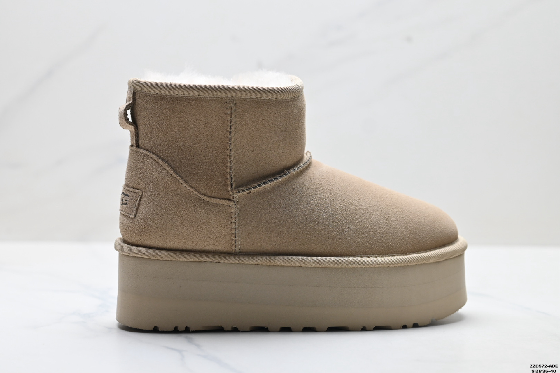 270 UGG CLASSIC MINI DIPPER 轻便舒适 麂皮 保暖雪地靴 1134991