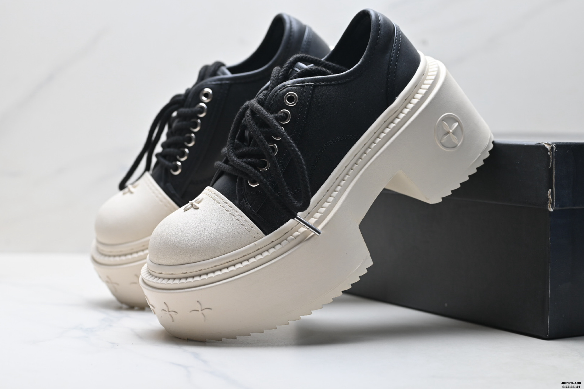 185 SMFK FUTURE RIPPLE涟漪跟高7cm 低帮 老爹鞋