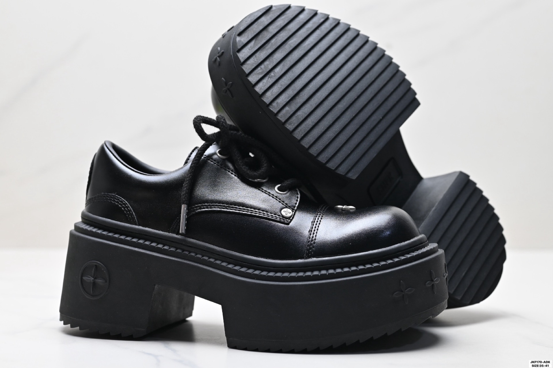 185 SMFK FUTURE RIPPLE涟漪跟高7cm 低帮 老爹鞋