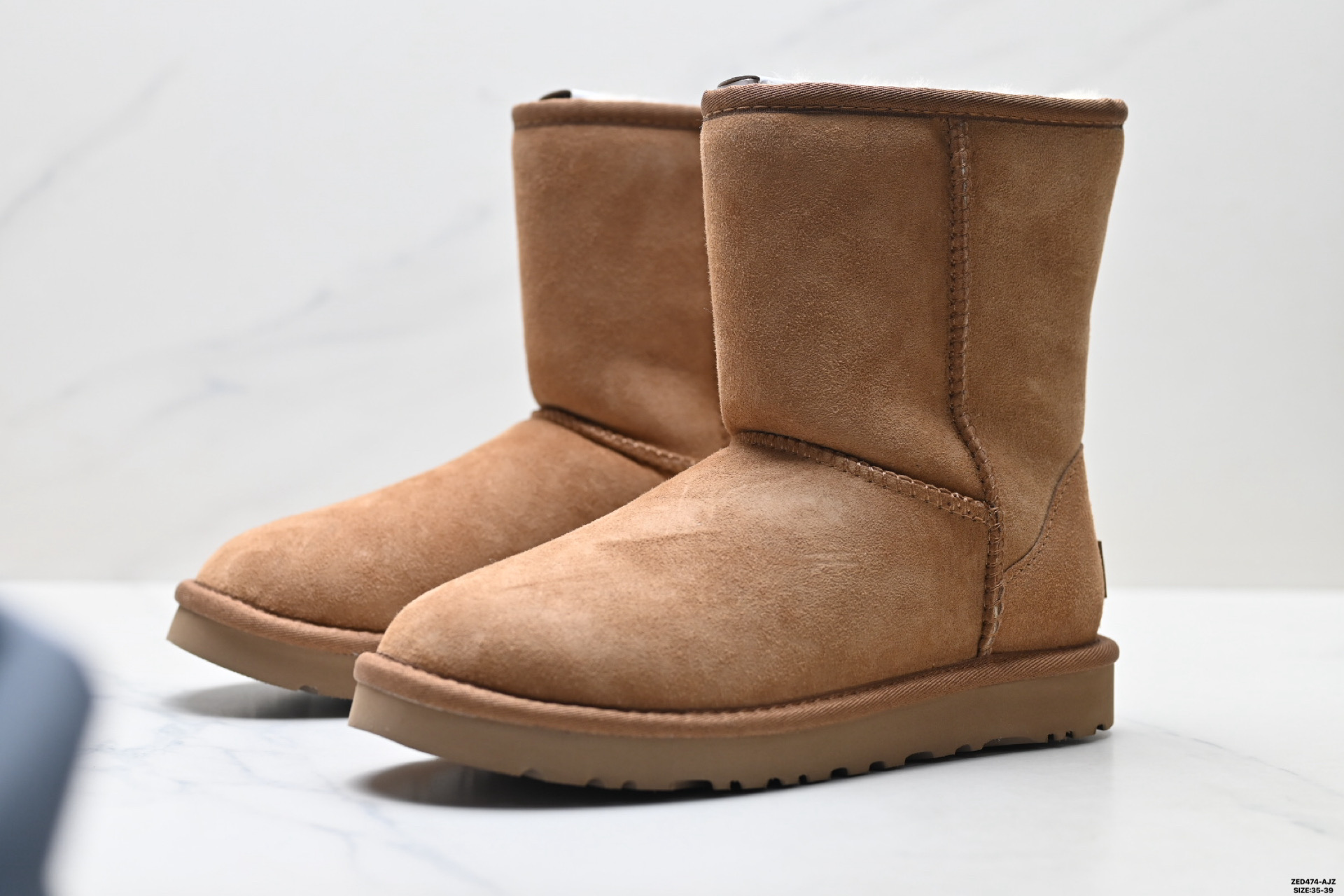 280 UGG CLASSIC SHORT II 麂皮 高筒保暖雪地靴 1016223-Chinese UA Cheap High Quatity Brand Clothes Bags handbags Sneakers wholesale wholesaler seller from China Factory suppliers Fashion Clothing Shoes best Quality Beautiful Price 280 UGG CLASSIC SHORT II 麂皮 高筒保暖雪地靴 1016223