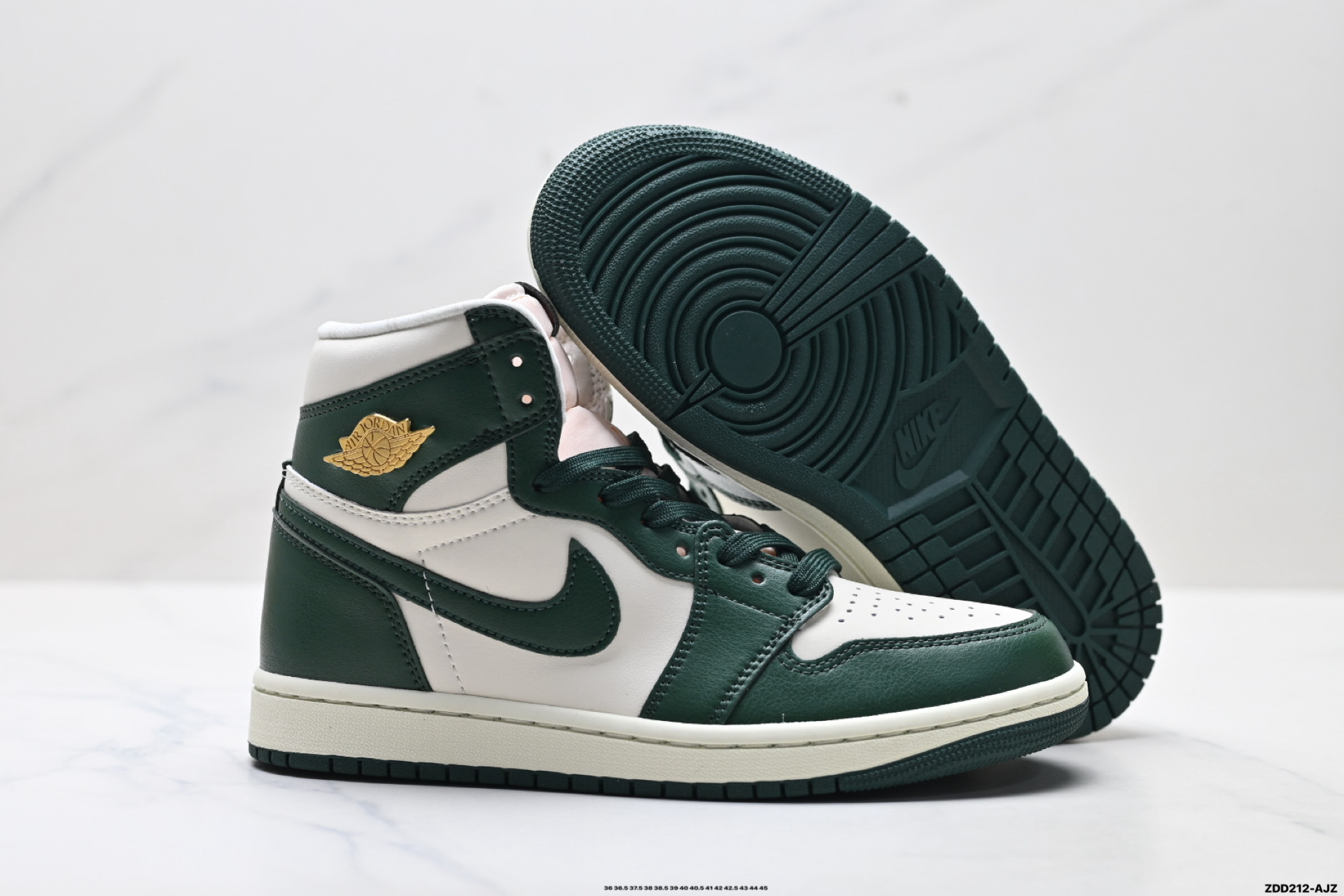 250 Air Jordan 1 Low AJ1乔1高帮休闲板鞋 FD2596-101