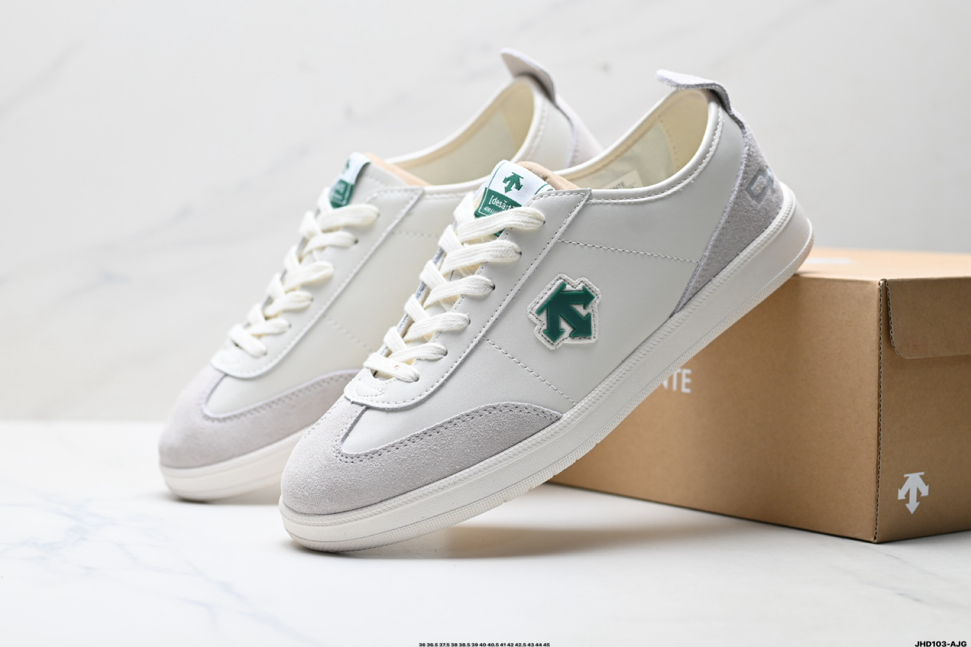 迪桑特DESCENTE CHRON PACER 复古轻质 耐磨低帮 生活休闲鞋 D5331LSN20