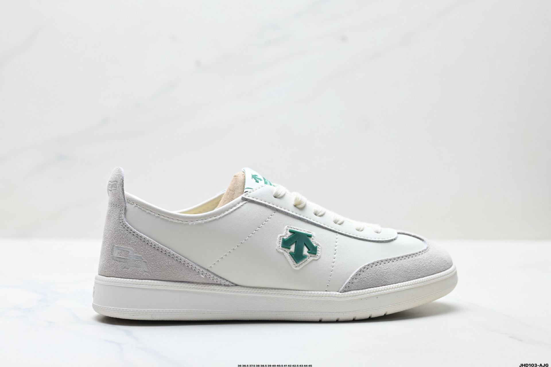 迪桑特DESCENTE CHRON PACER 复古轻质 耐磨低帮 生活休闲鞋 D5331LSN20