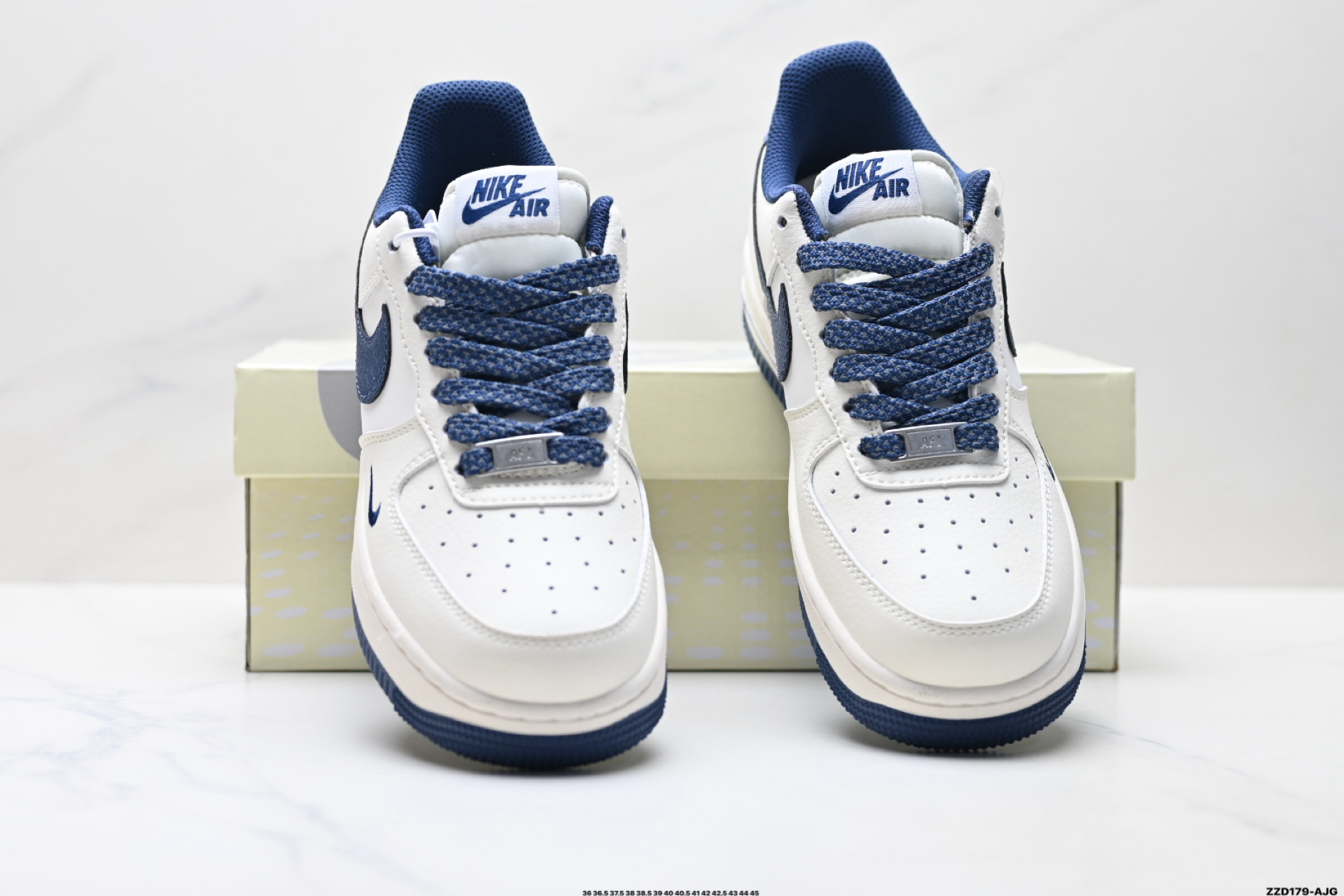 NIKE AIR FORCE 1‘07 LV8 SM6688-127