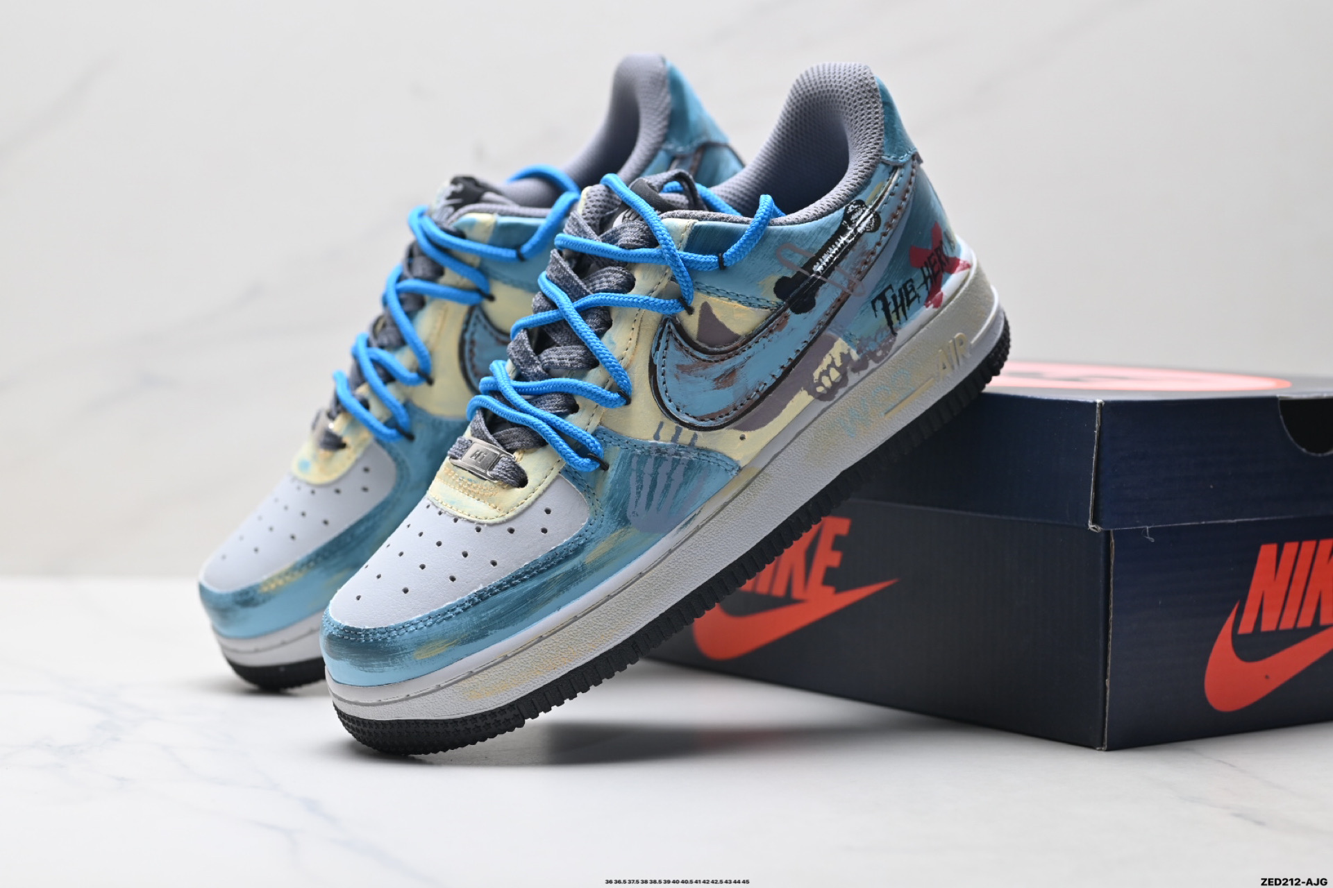 NIKE AIR FORCE 1‘07 ZG0088-228